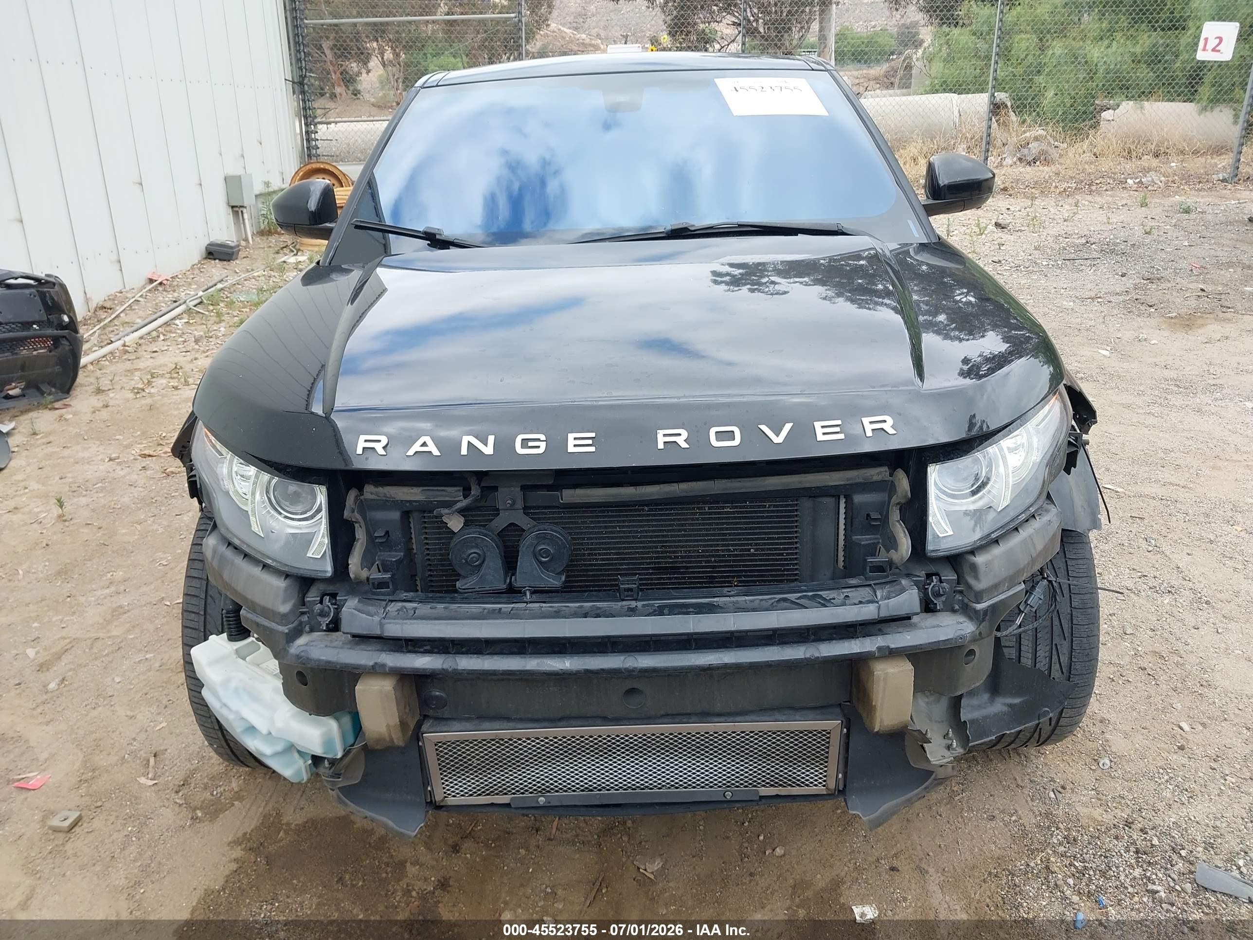 2015 Land Rover Range Rover Evoque Pure Black vin: SALVR2BG4FH075949