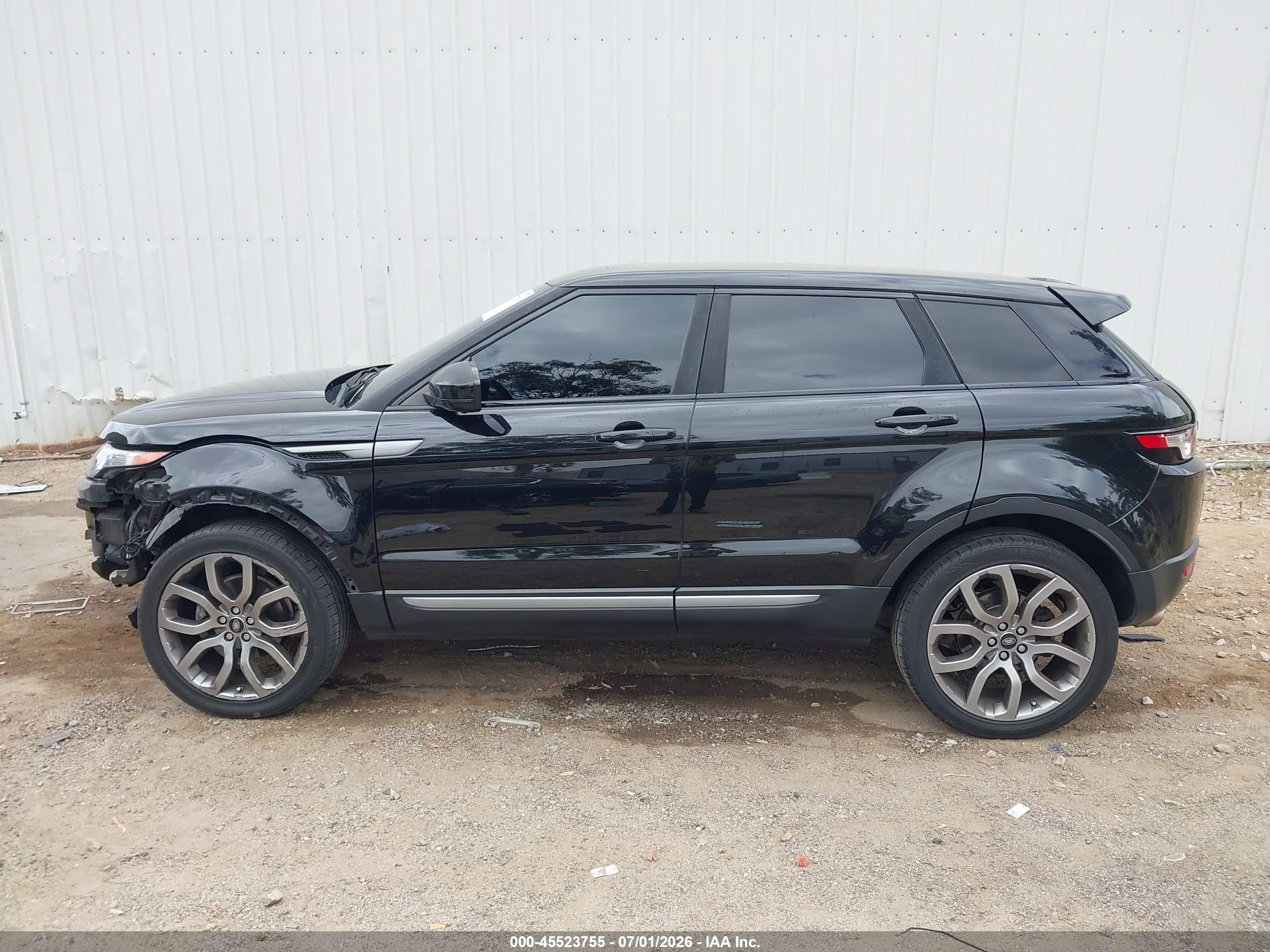 2015 Land Rover Range Rover Evoque Pure Black vin: SALVR2BG4FH075949