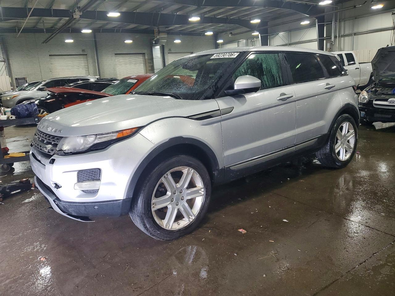 2015 Land Rover Range Rover Evoque Pure Premium Silver vin: SALVR2BG4FH985357