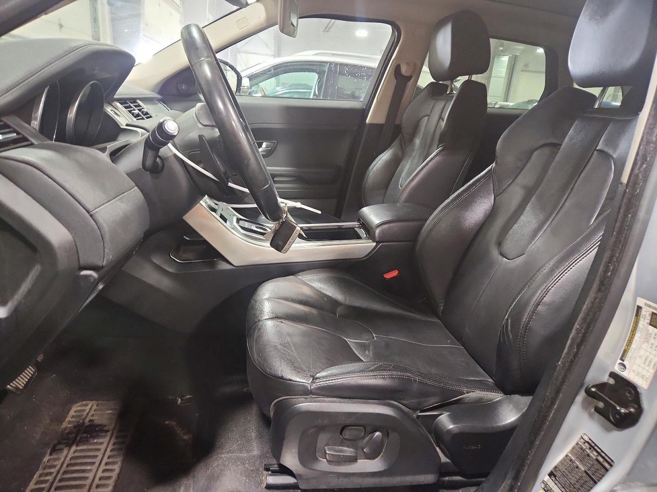 2015 Land Rover Range Rover Evoque Pure Premium Silver vin: SALVR2BG4FH985357