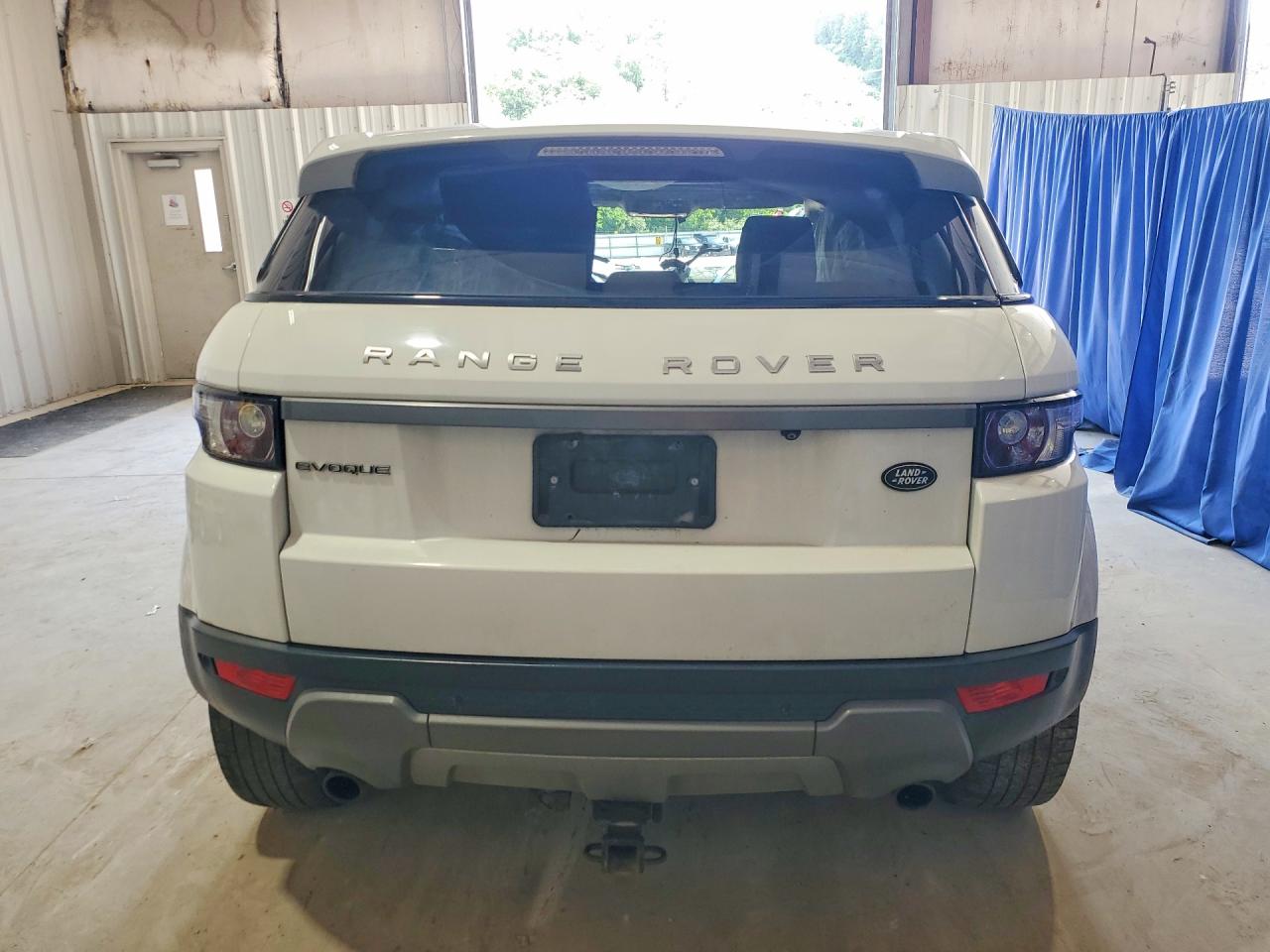 2012 Land Rover Range Rover Evoque Pure Premium Белый vin: SALVR2BG6CH629343