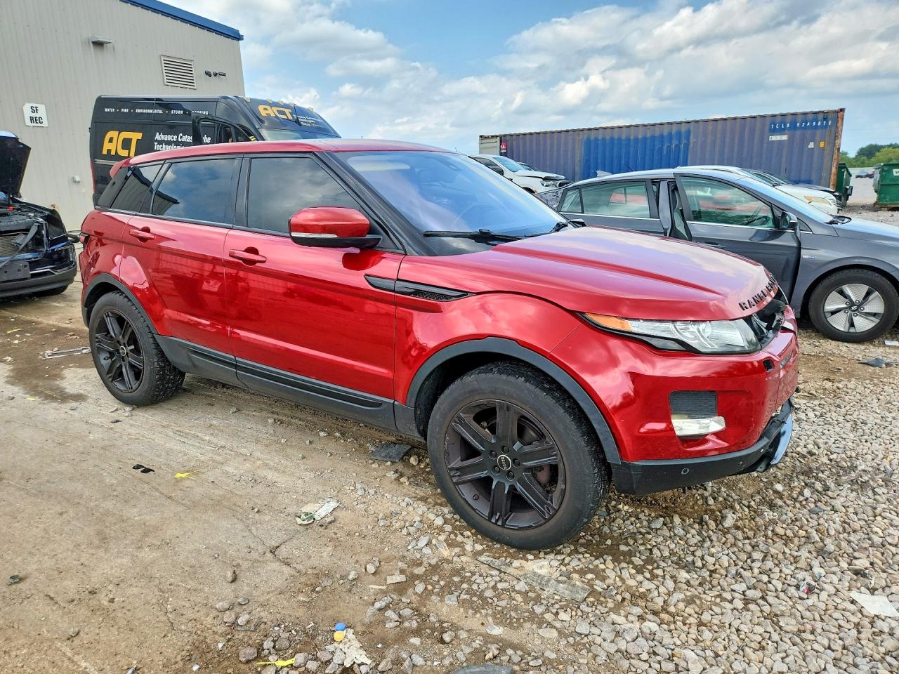 2012 Land Rover Range Rover Evoque Pure Premium Красный vin: SALVR2BG6CH697030