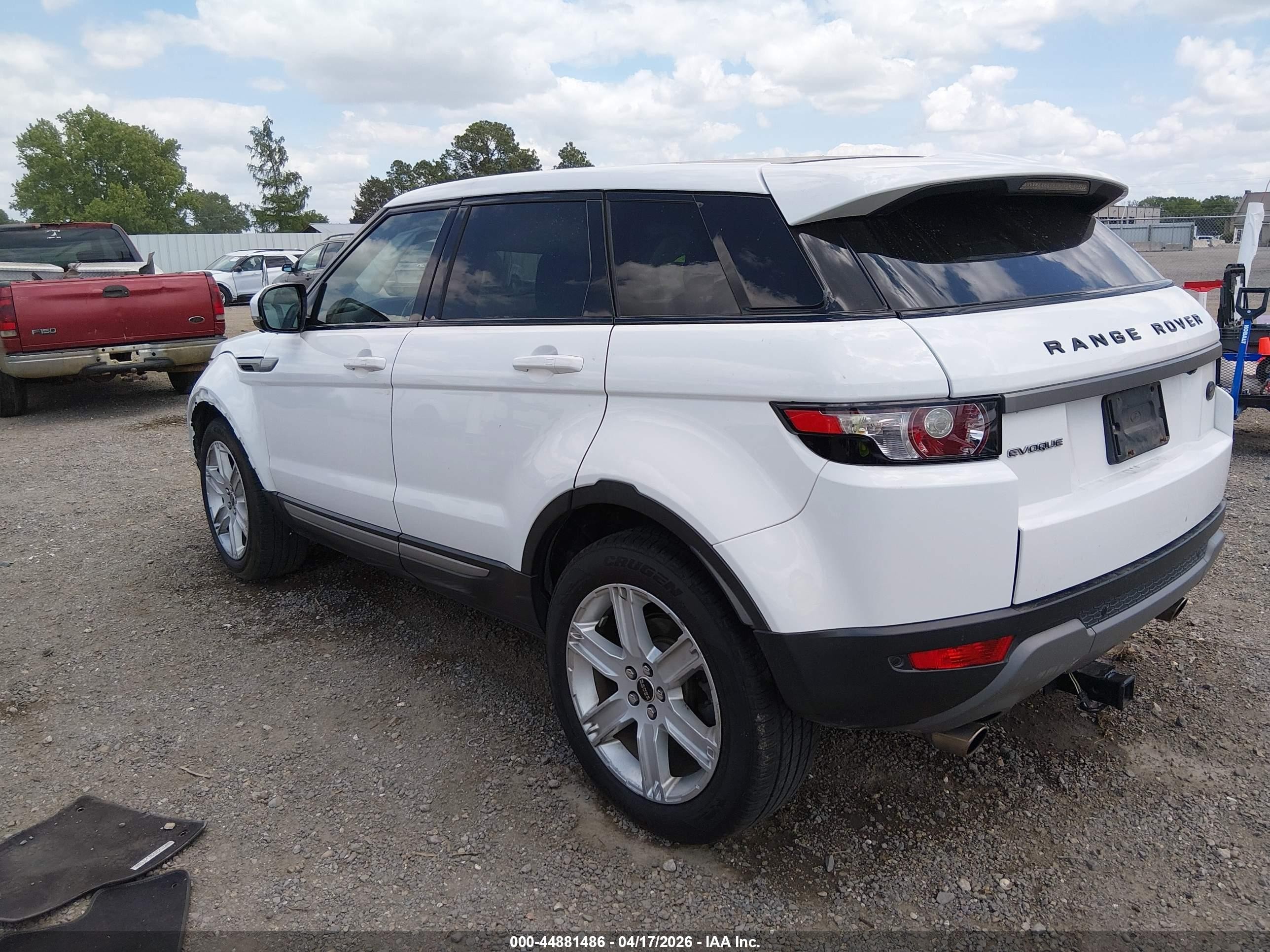 2012 Land Rover Range Rover Evoque Pure Plus White vin: SALVR2BG9CH632642
