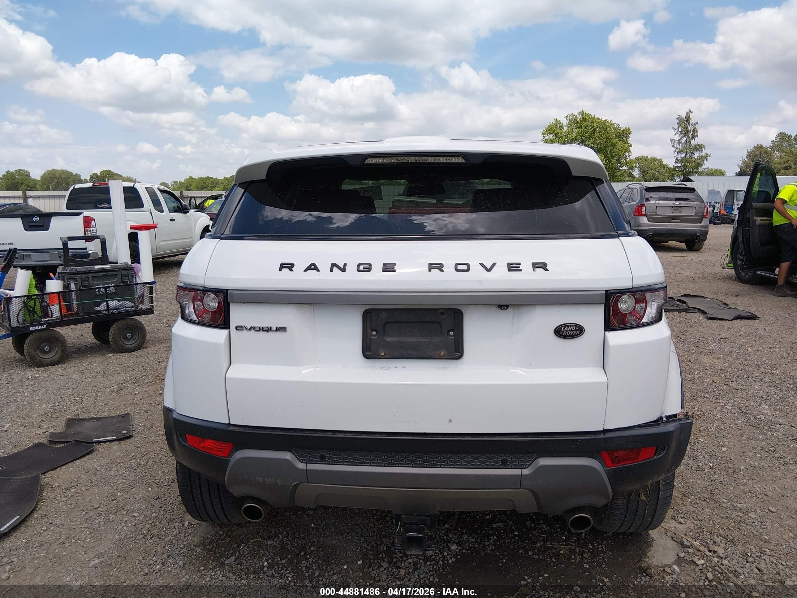 2012 Land Rover Range Rover Evoque Pure Plus White vin: SALVR2BG9CH632642