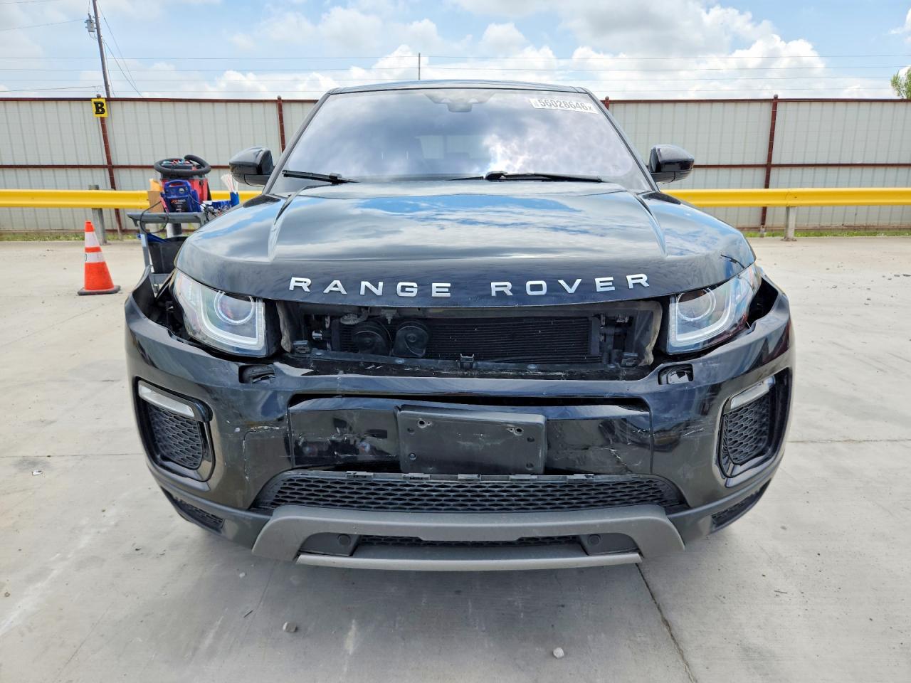 2018 Land Rover Range Rover Evoque Hse Black vin: SALVR2RX4JH272232