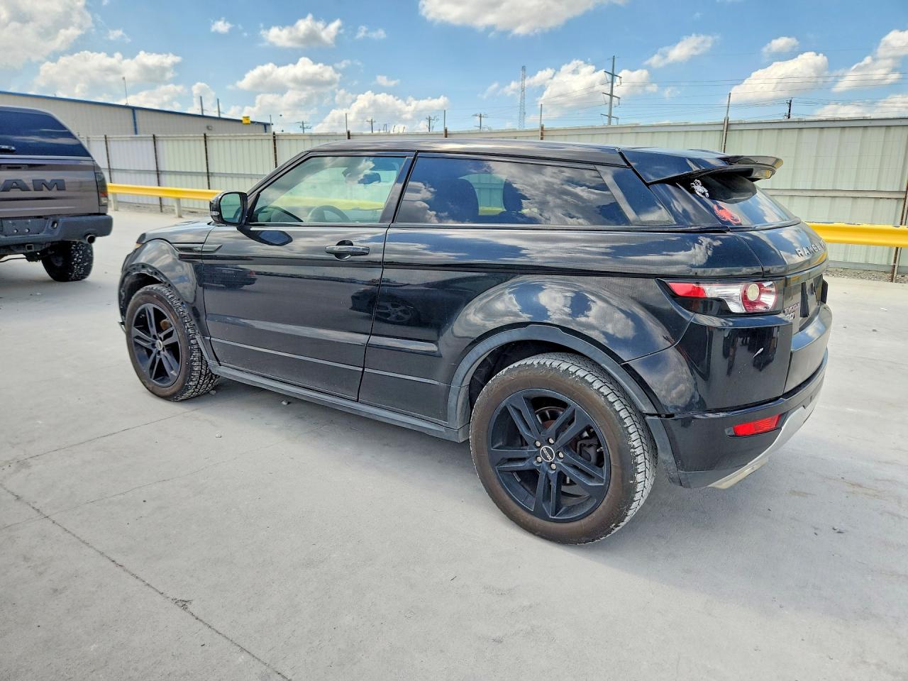2012 Land Rover Range Rover Black vin: SALVT1BG7CH701422