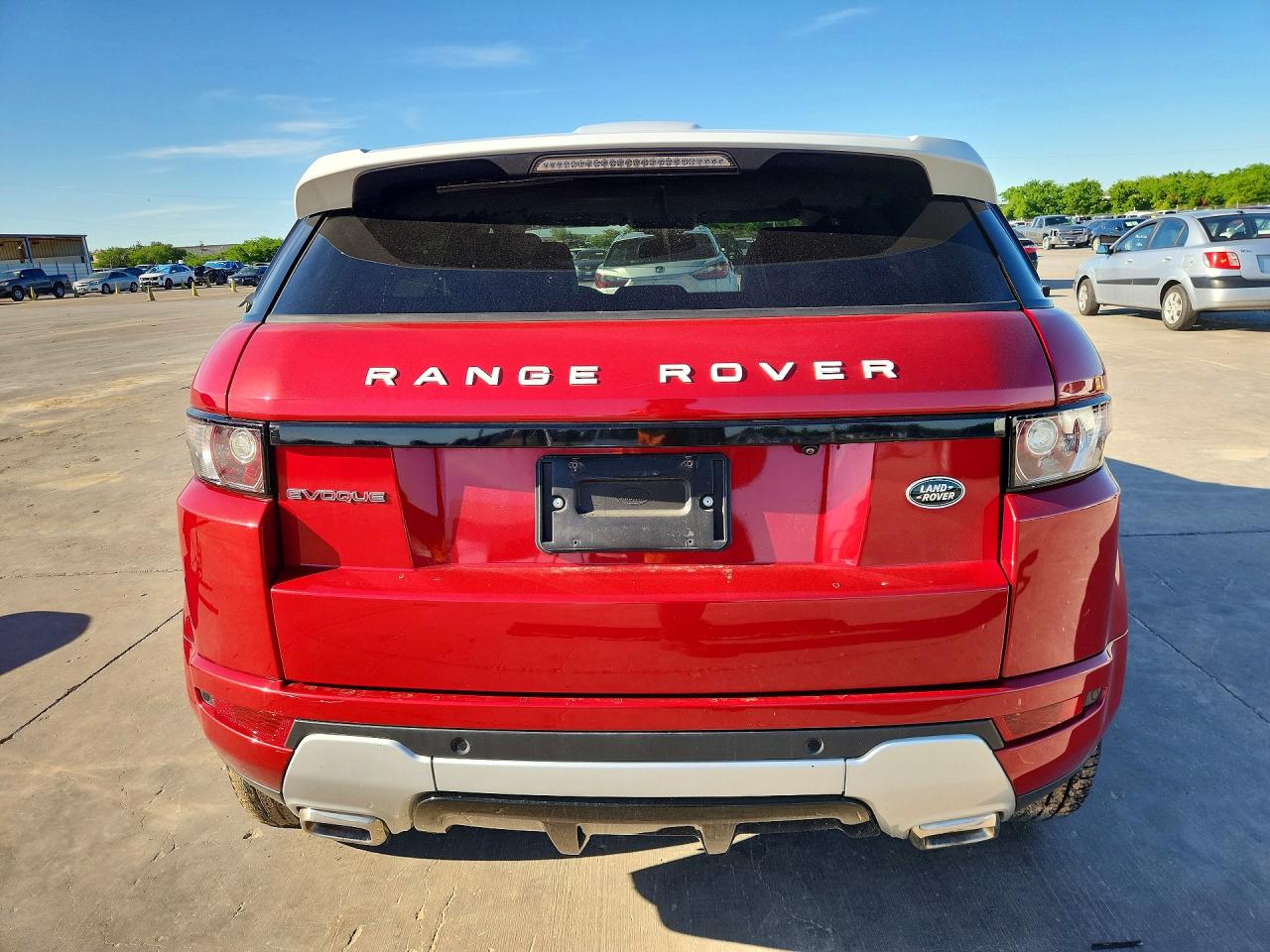 2015 Land Rover Range Rover Evoque Dynamic Premium Красный vin: SALVT2BG1FH991277