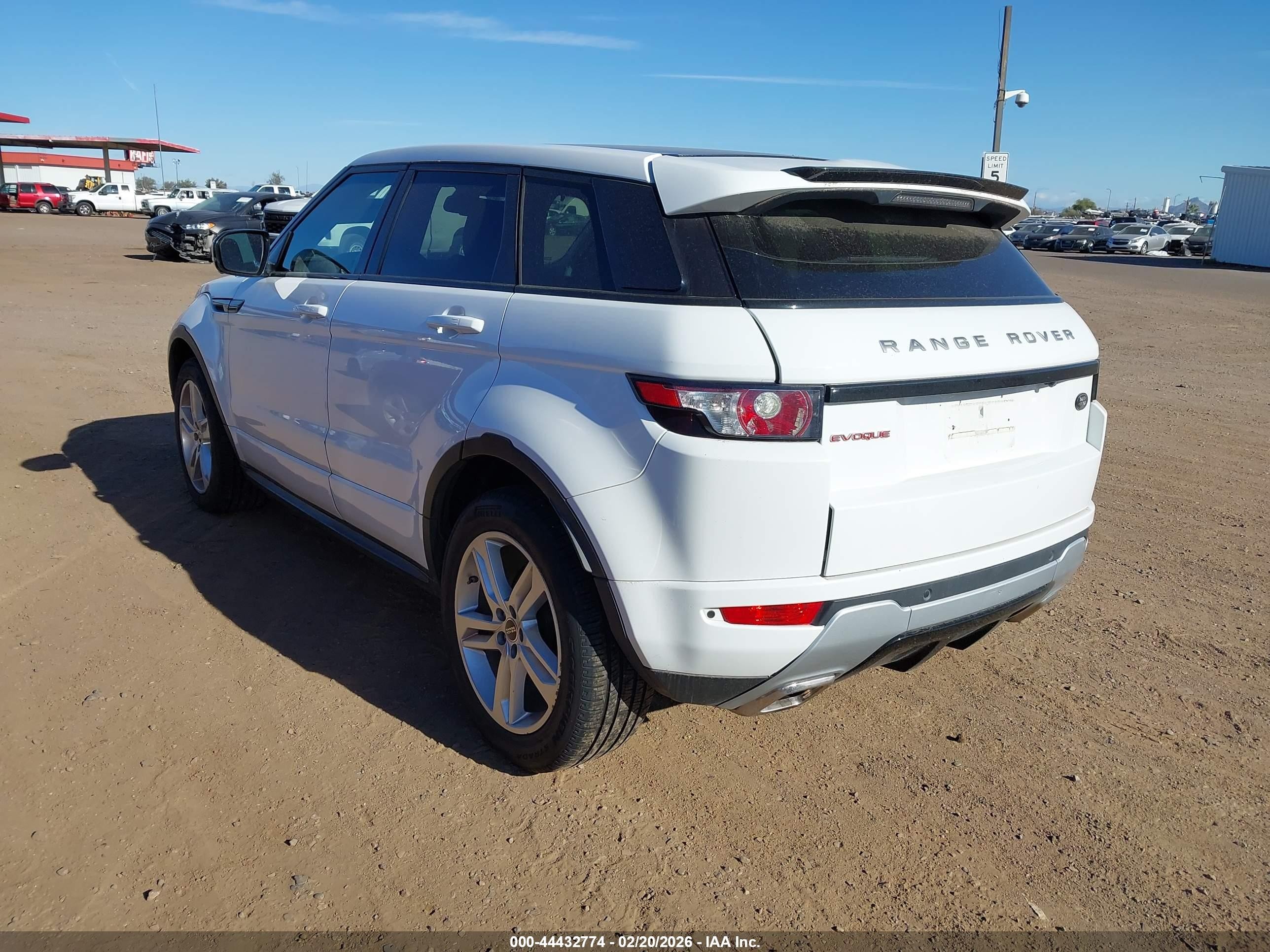 2012 Land Rover Range Rover Evoque Pure Plus White vin: SALVT2BG4CH668952