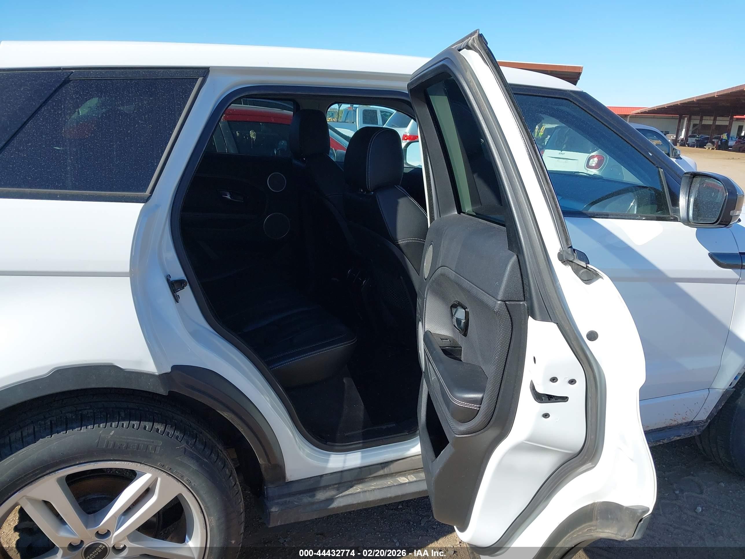 2012 Land Rover Range Rover Evoque Pure Plus White vin: SALVT2BG4CH668952
