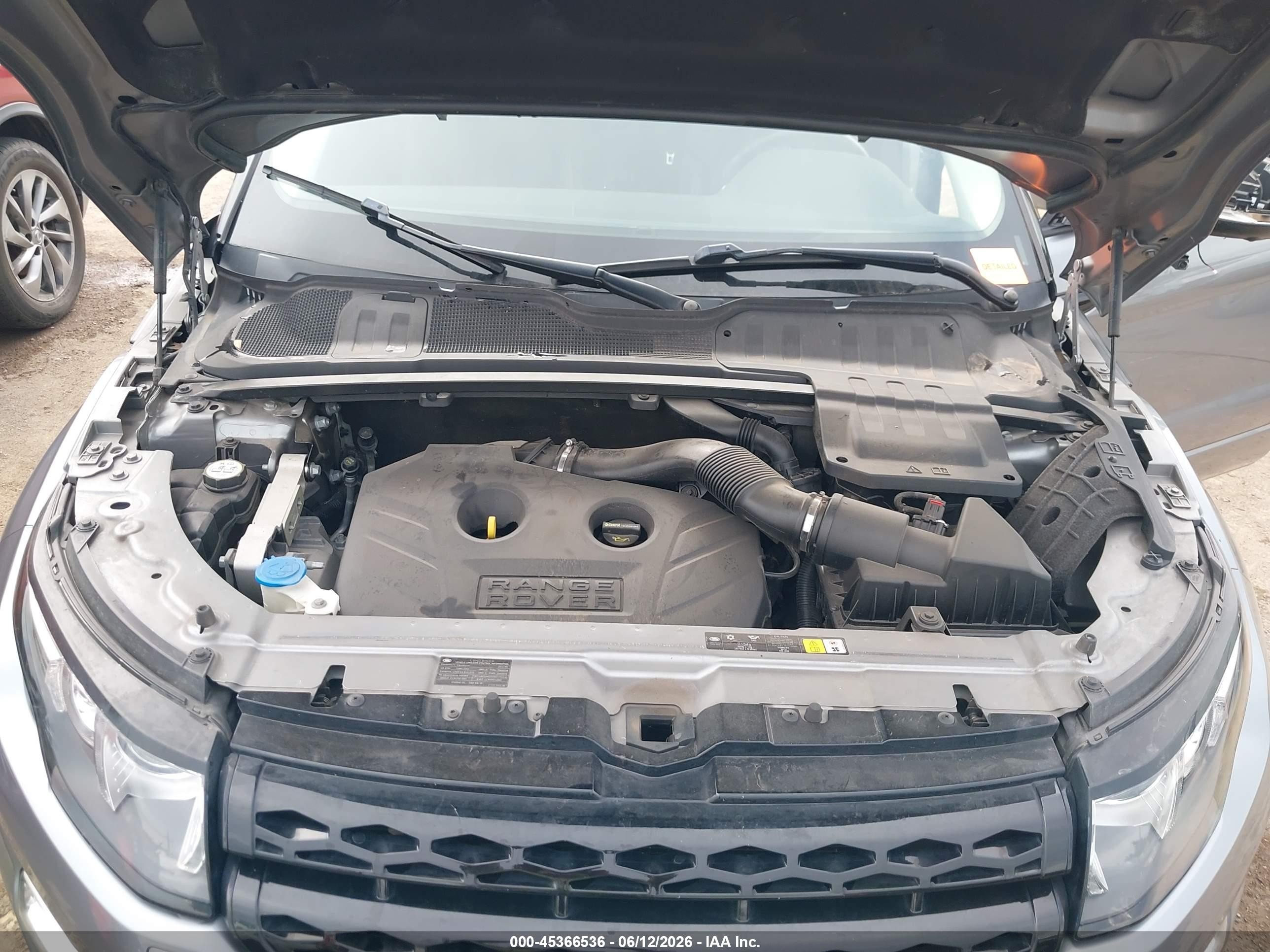2012 Land Rover Range Rover Evoque Pure Plus Silver vin: SALVT2BG7CH644144