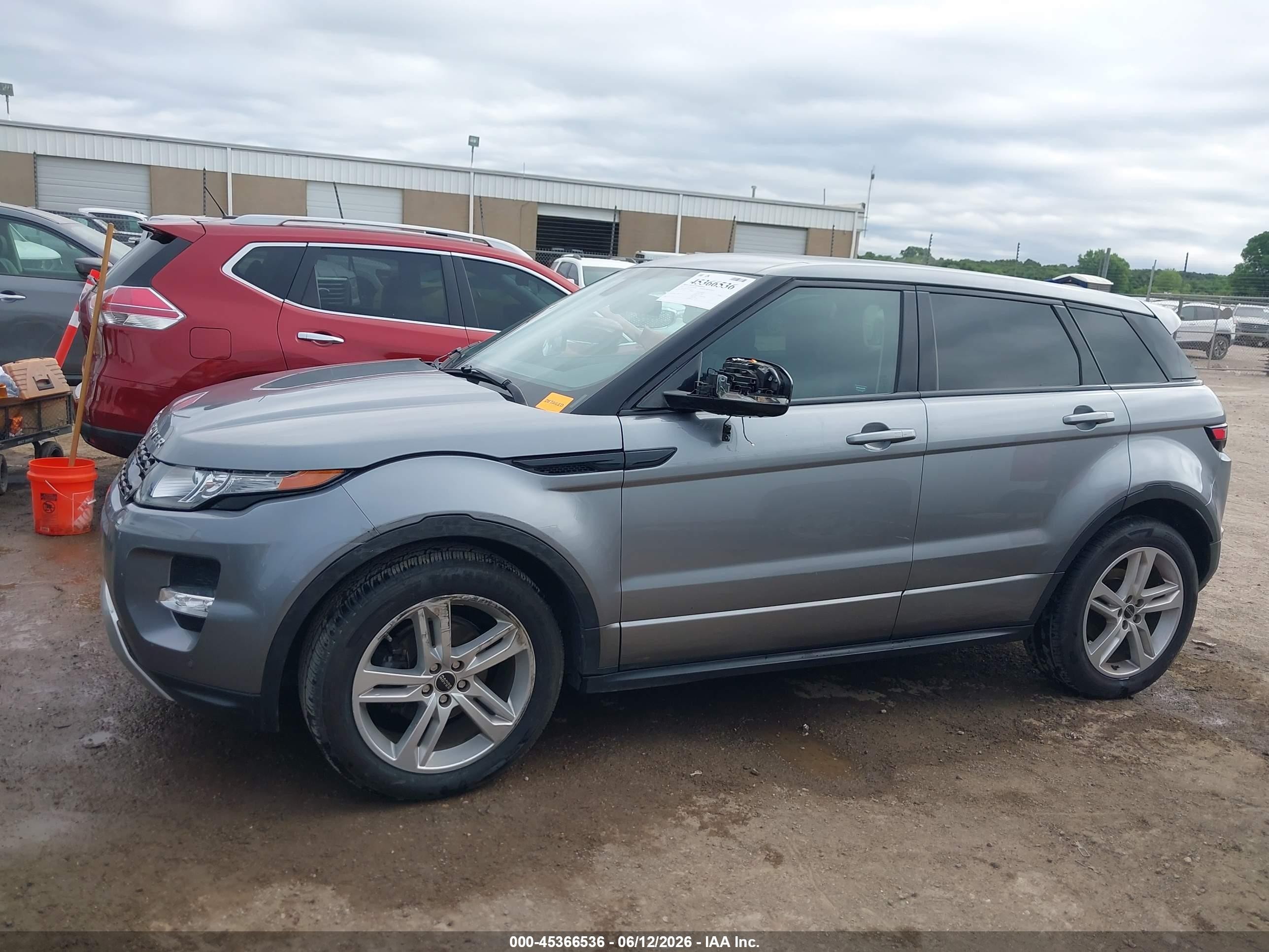 2012 Land Rover Range Rover Evoque Pure Plus Silver vin: SALVT2BG7CH644144
