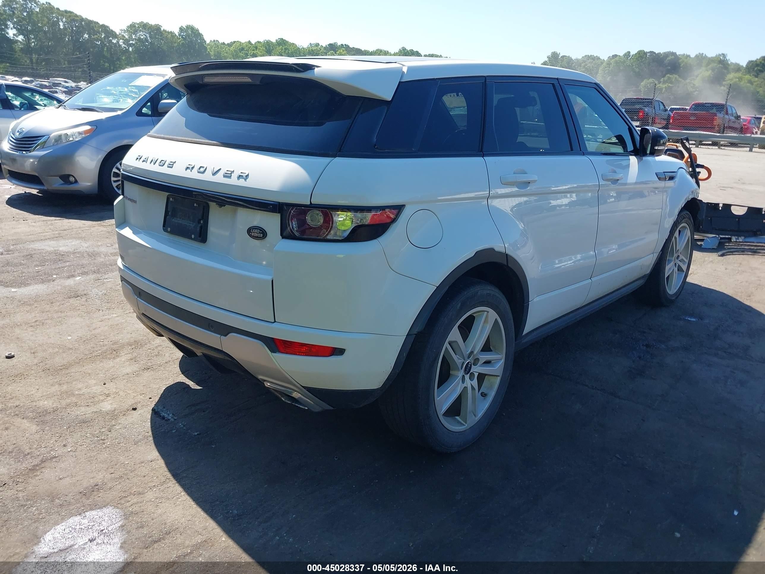2012 Land Rover Range Rover Evoque Pure Plus White vin: SALVT2BG7CH690492