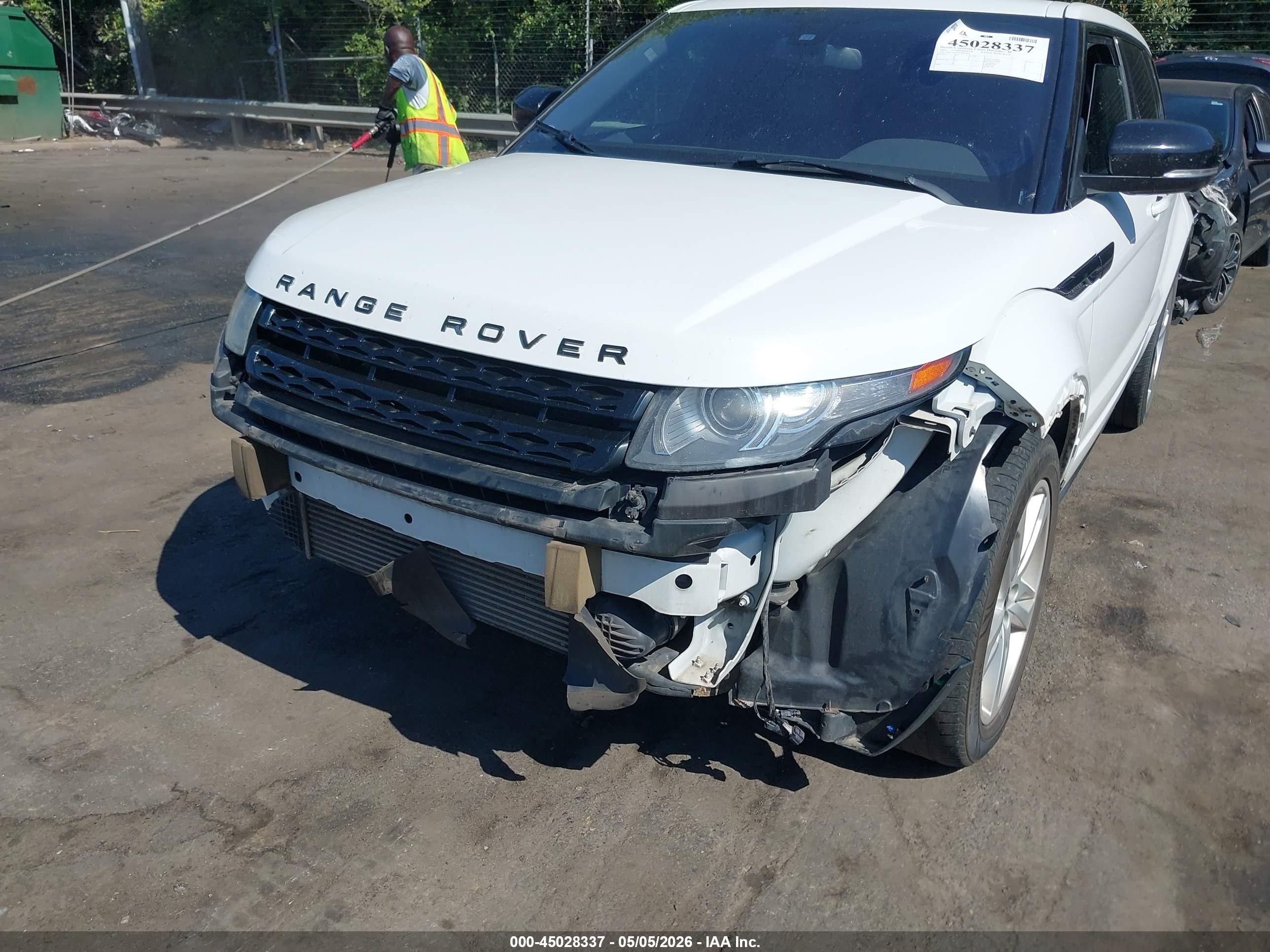 2012 Land Rover Range Rover Evoque Pure Plus White vin: SALVT2BG7CH690492