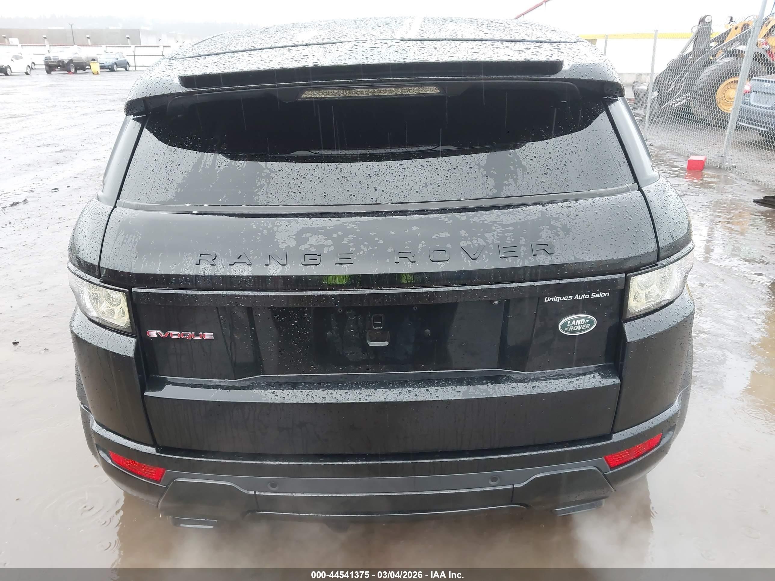2015 Land Rover Range Rover Evoque Dynamic Black vin: SALVT2BG9FH039594