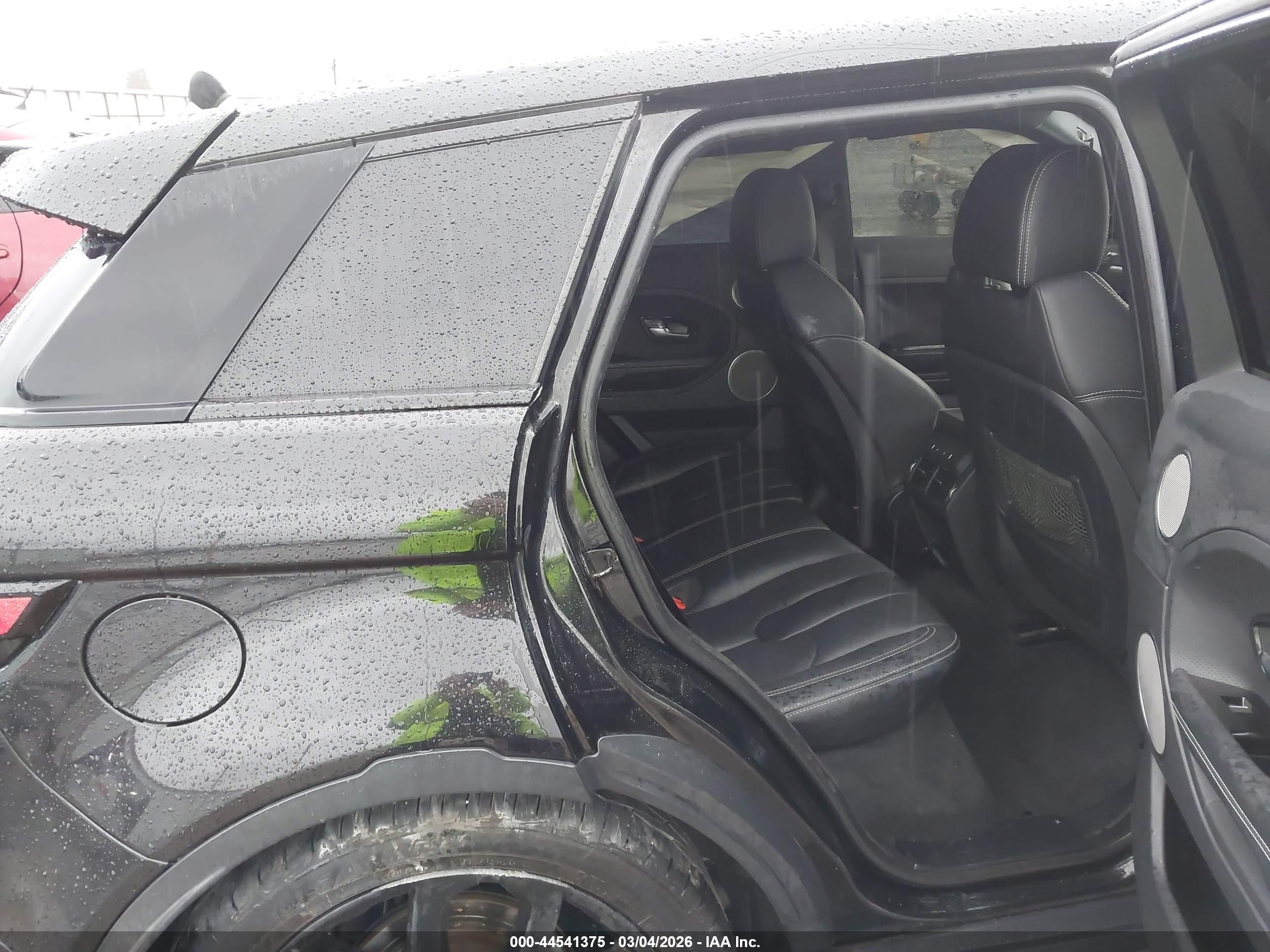 2015 Land Rover Range Rover Evoque Dynamic Black vin: SALVT2BG9FH039594