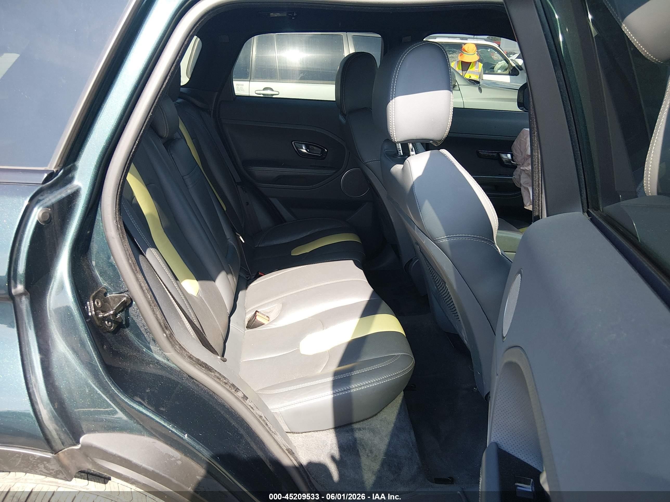 2013 Land Rover Range Rover Evoque Pure Green vin: SALVT2BGXDH716486