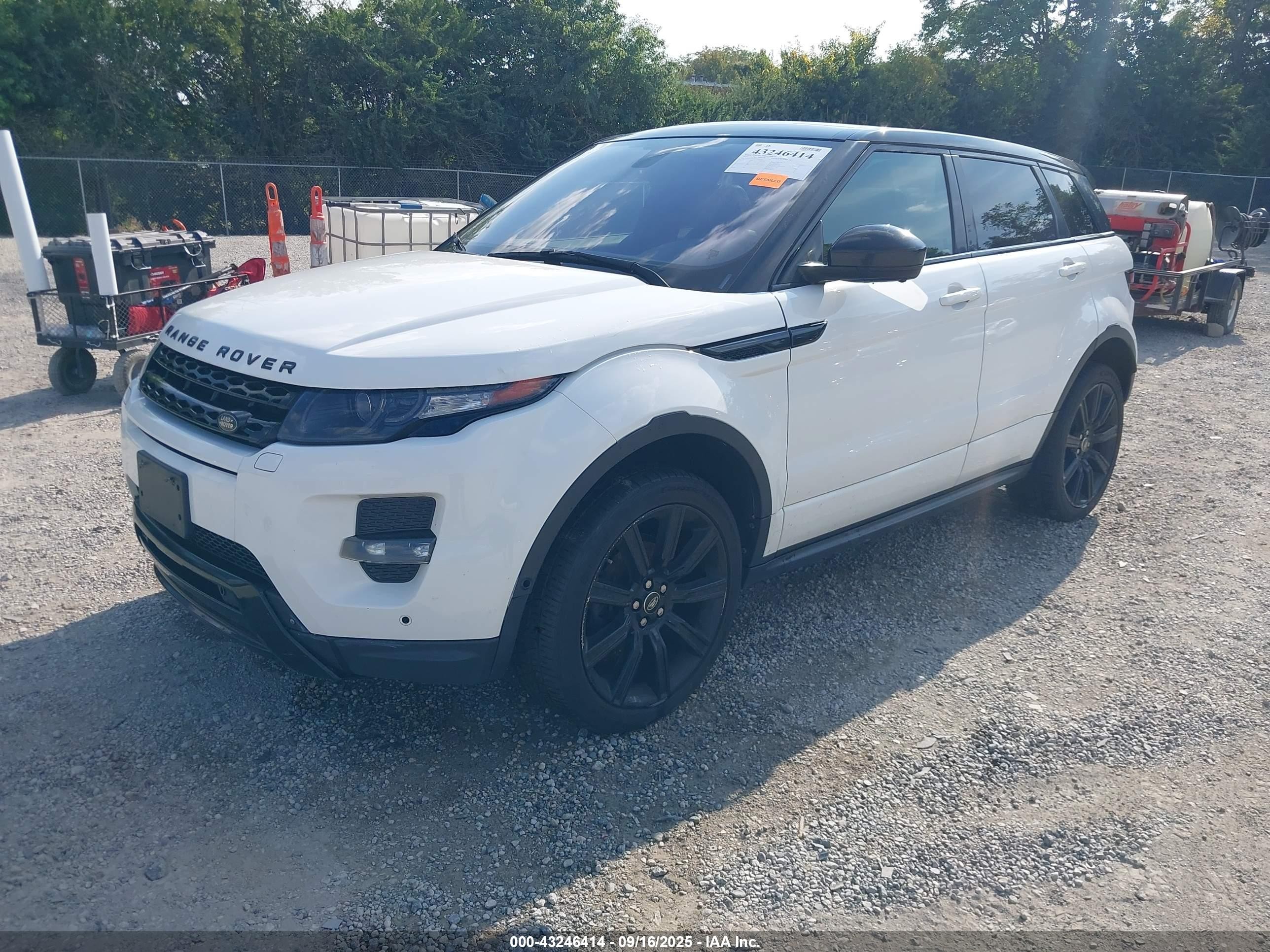 2014 Land Rover Range Rover Evoque Dynamic White vin: SALVT2BGXEH904183