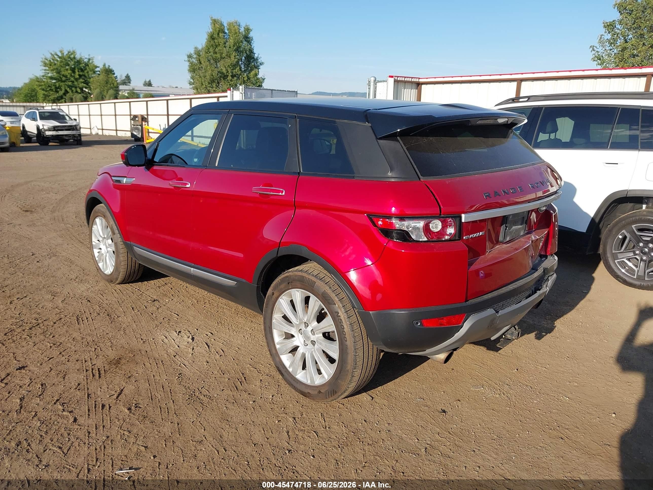 2014 Land Rover Range Rover Evoque Prestige Red vin: SALVV2BG1EH896176