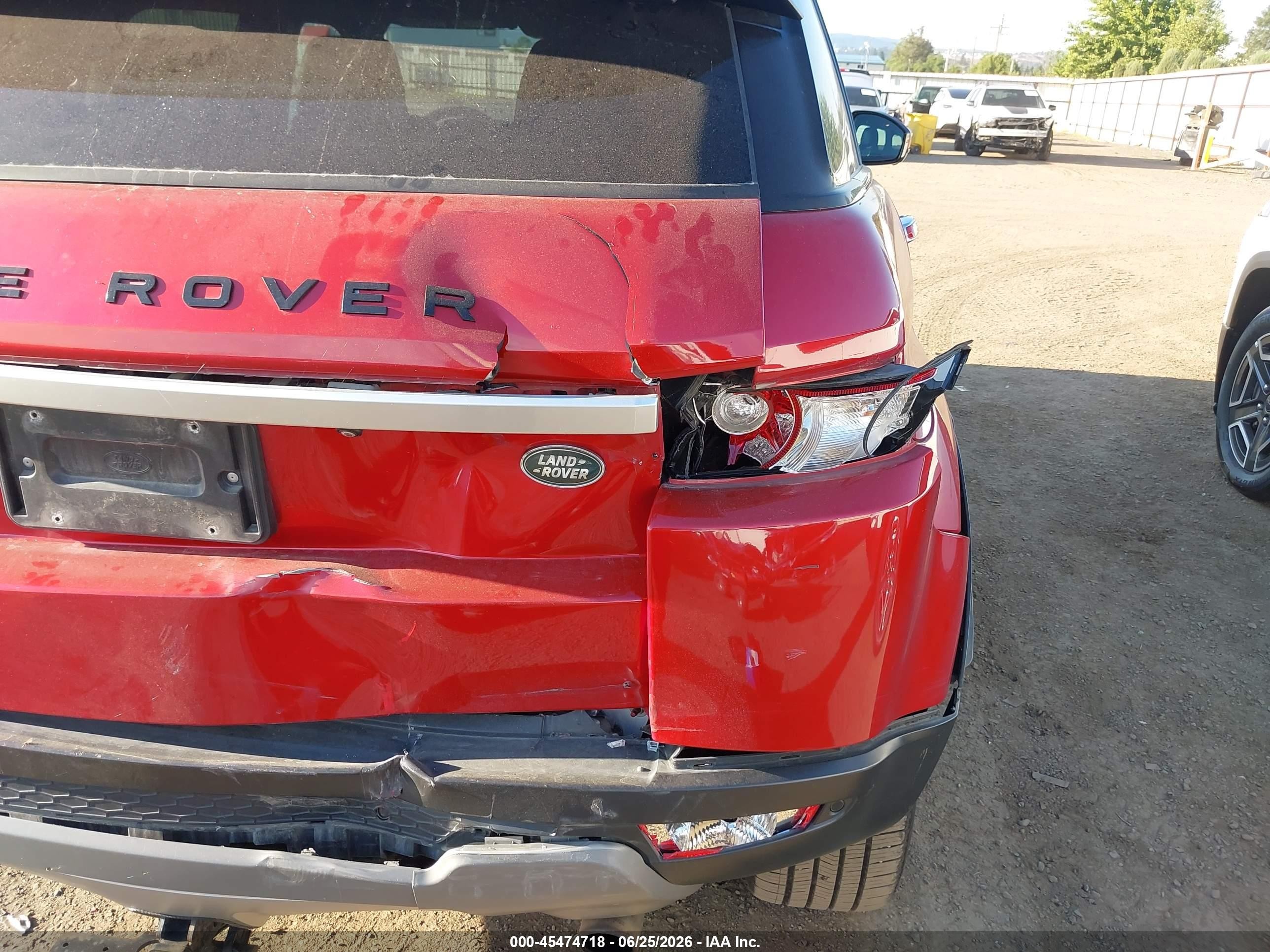 2014 Land Rover Range Rover Evoque Prestige Red vin: SALVV2BG1EH896176