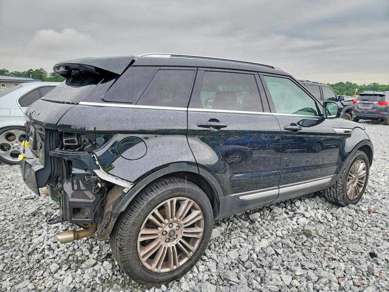 2013 Land Rover Range Rover Evoque Prestige Premium Black vin: SALVV2BG2DH739819