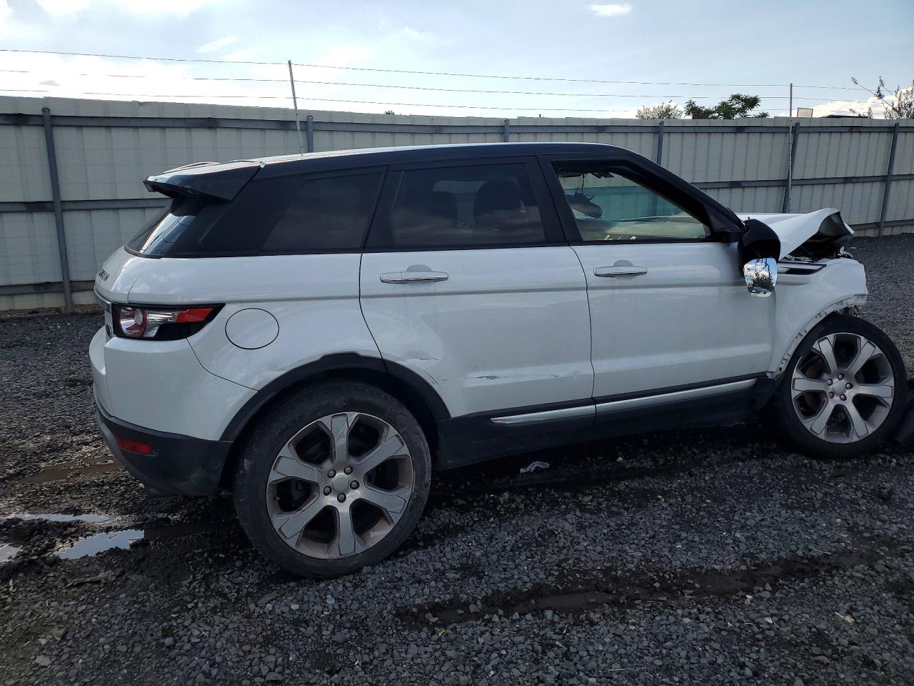 2015 Land Rover Range Rover Evoque Prestige Premium White vin: SALVV2BG2FH038359