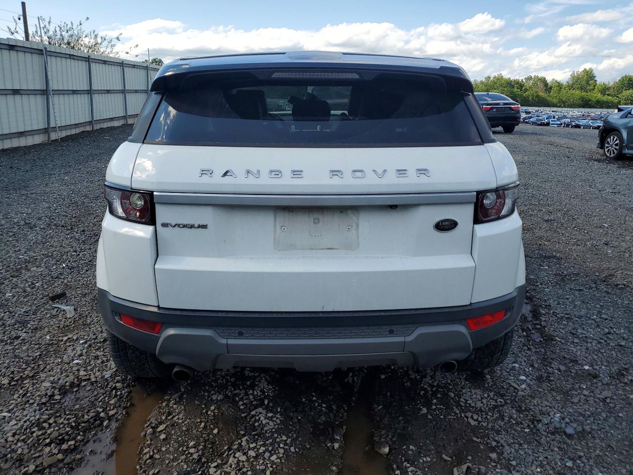 2015 Land Rover Range Rover Evoque Prestige Premium White vin: SALVV2BG2FH038359