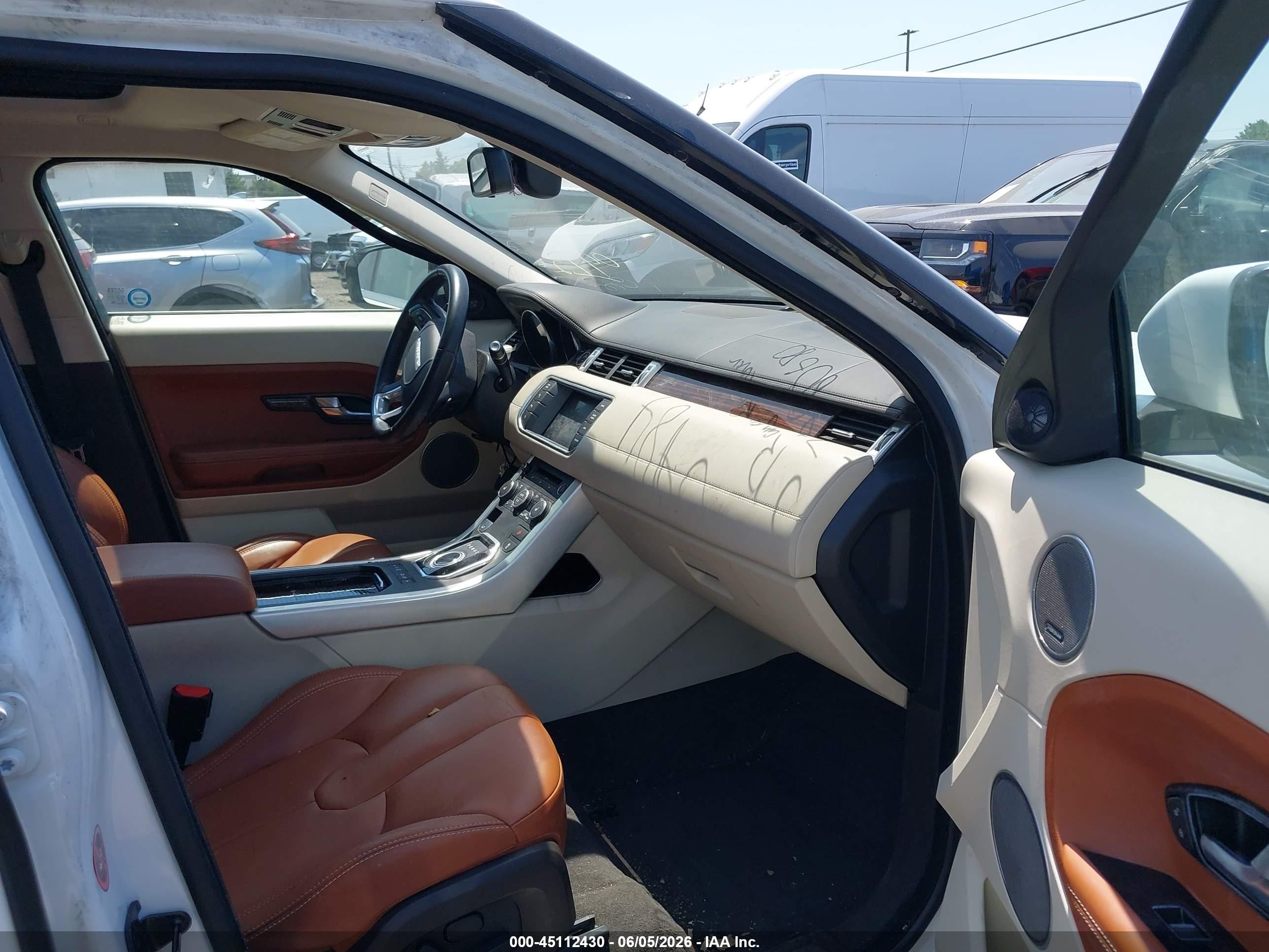 2013 Land Rover Range Rover Evoque Pure Белый vin: SALVV2BG4DH780680