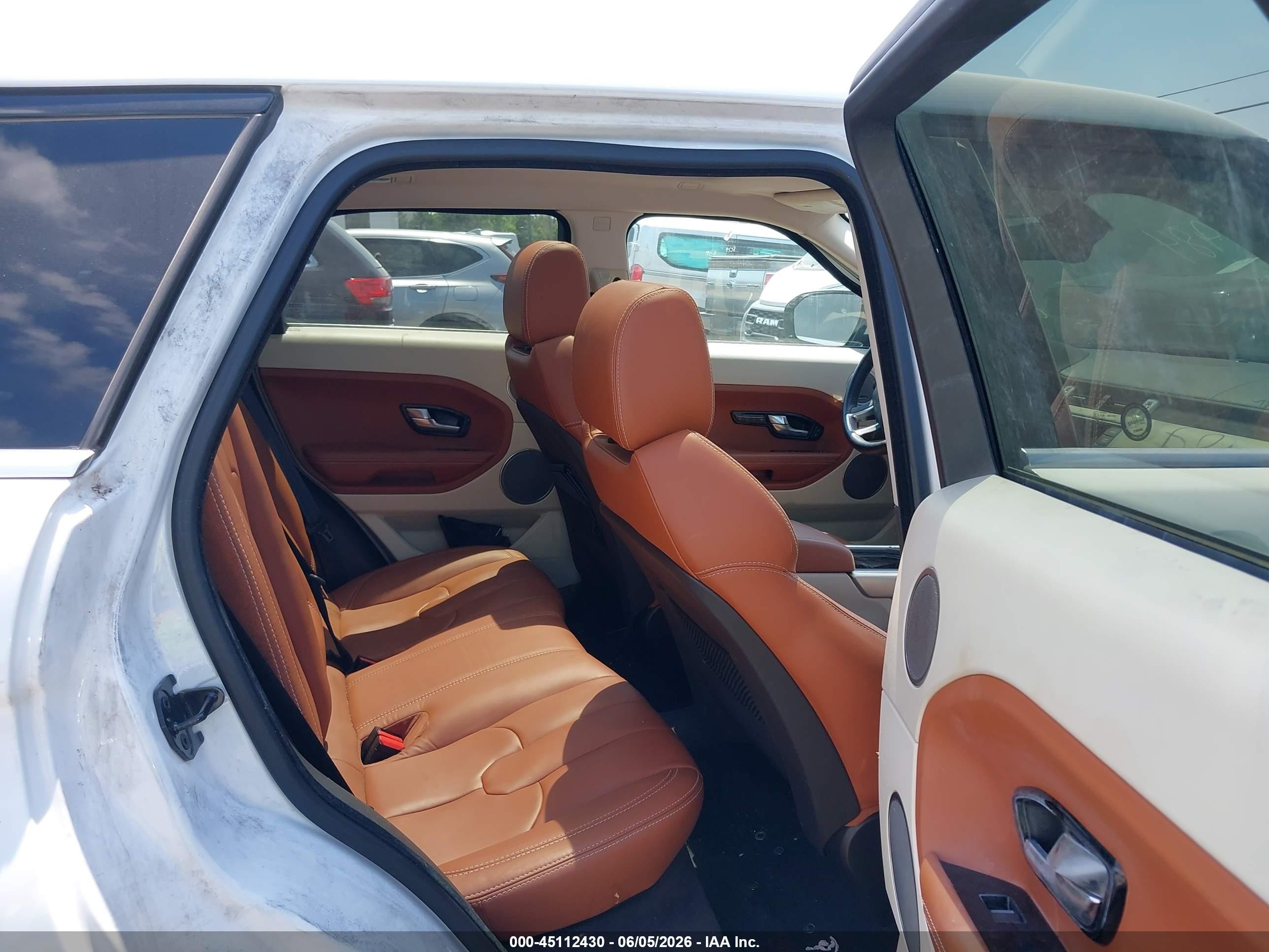 2013 Land Rover Range Rover Evoque Pure Белый vin: SALVV2BG4DH780680