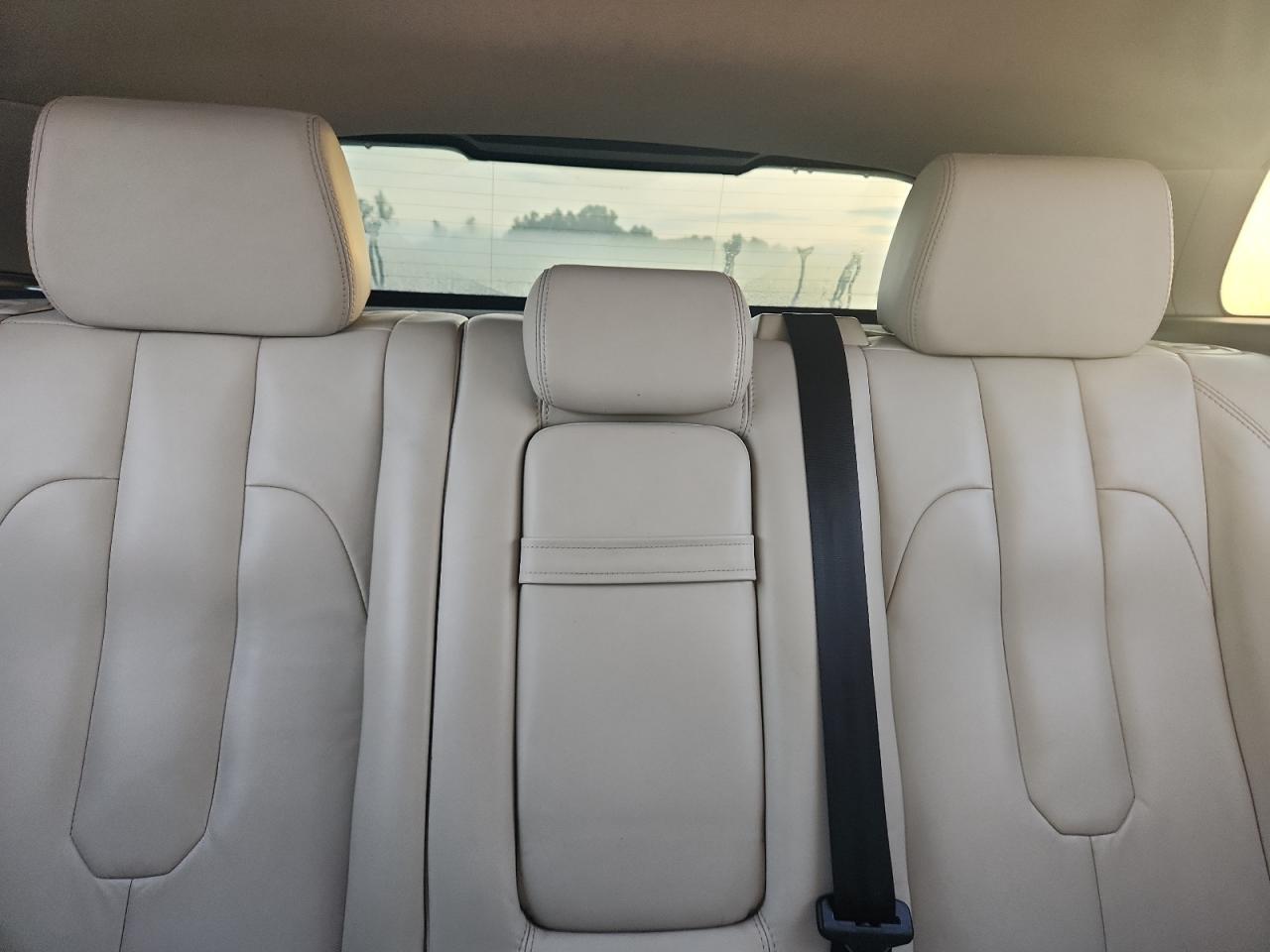 2013 Land Rover Range Rover Evoque Prestige Premium Серый vin: SALVV2BG5DH708404
