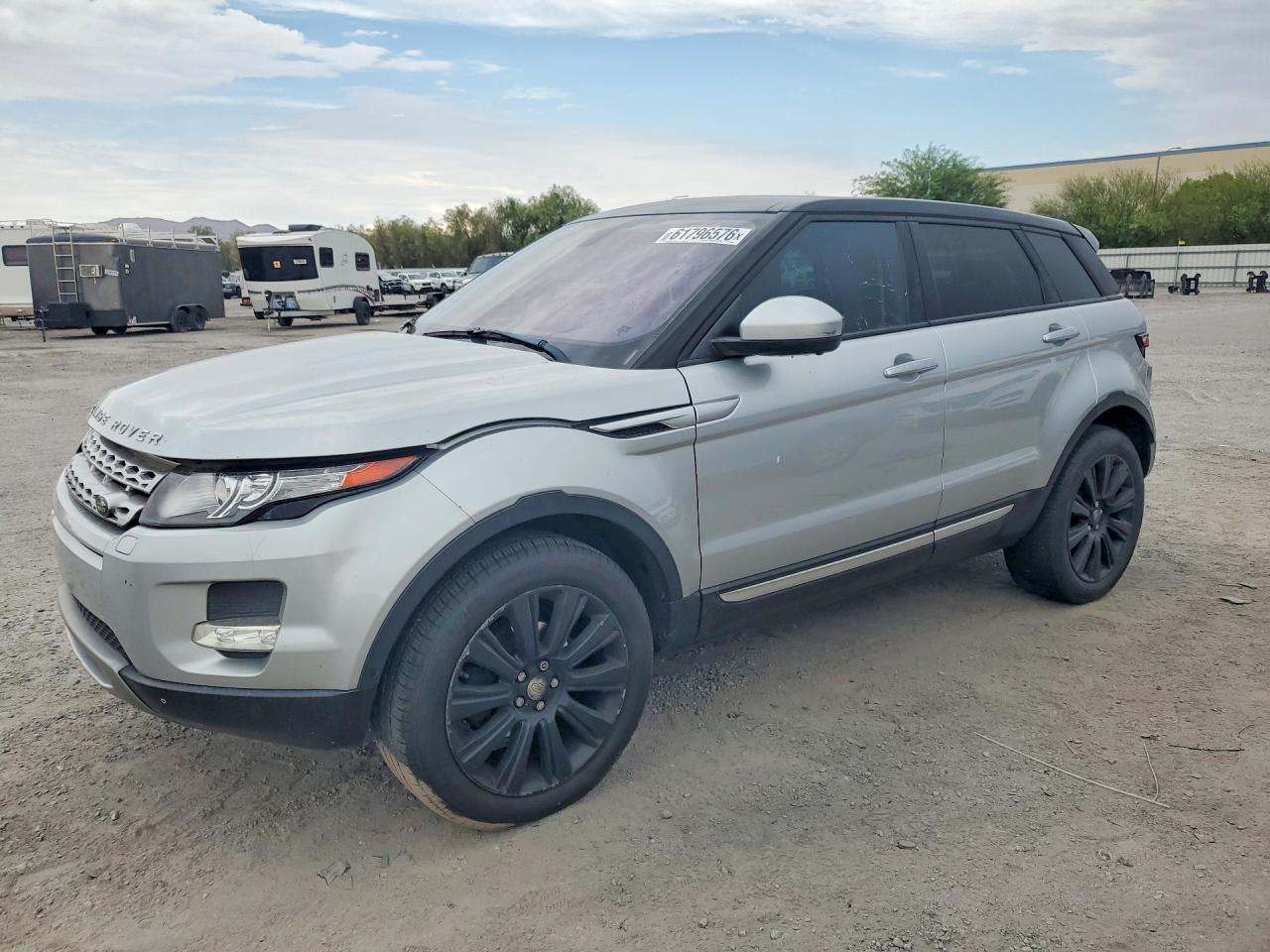 2014 Land Rover Range Rover Evoque Prestige Premium Silver vin: SALVV2BG8EH882100