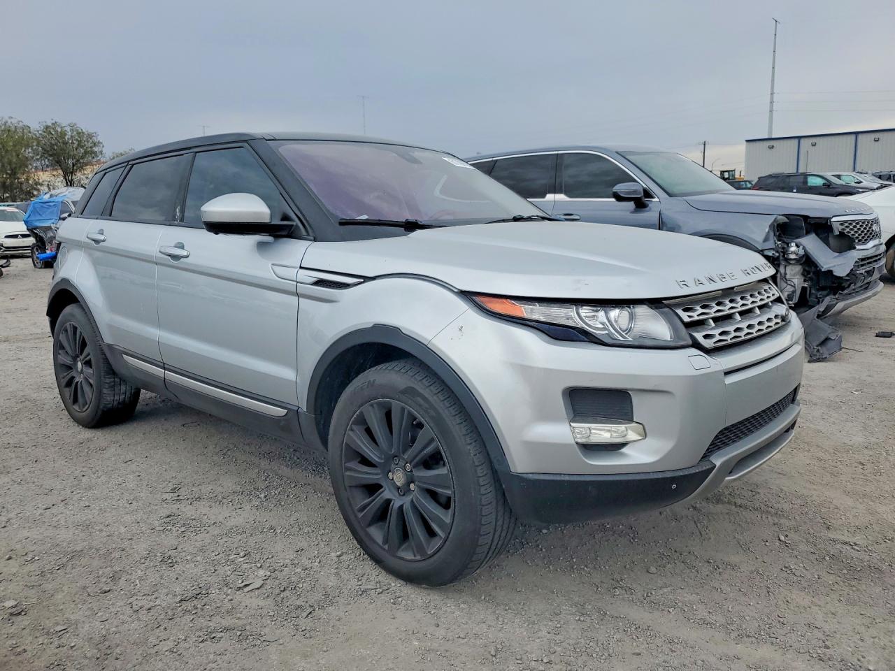 2014 Land Rover Range Rover Evoque Prestige Premium Silver vin: SALVV2BG8EH882100