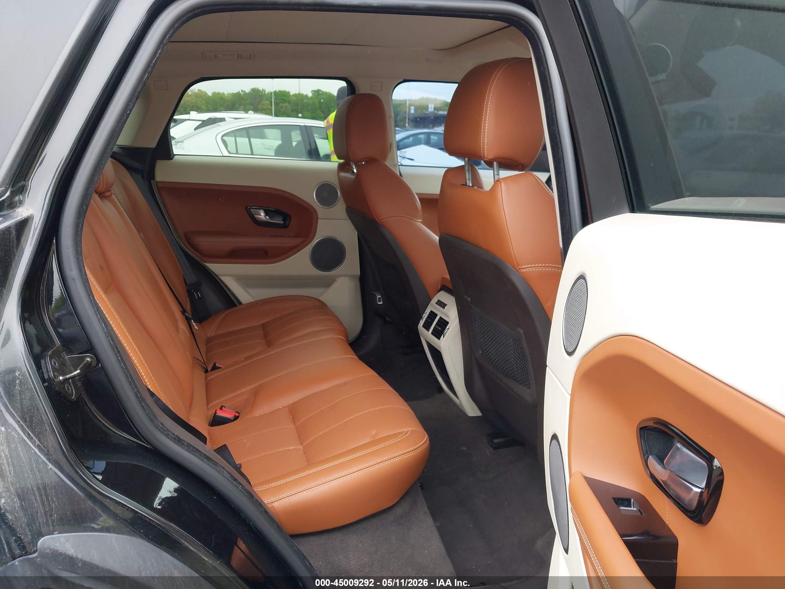 2014 Land Rover Range Rover Evoque Prestige Black vin: SALVV2BG8EH951402