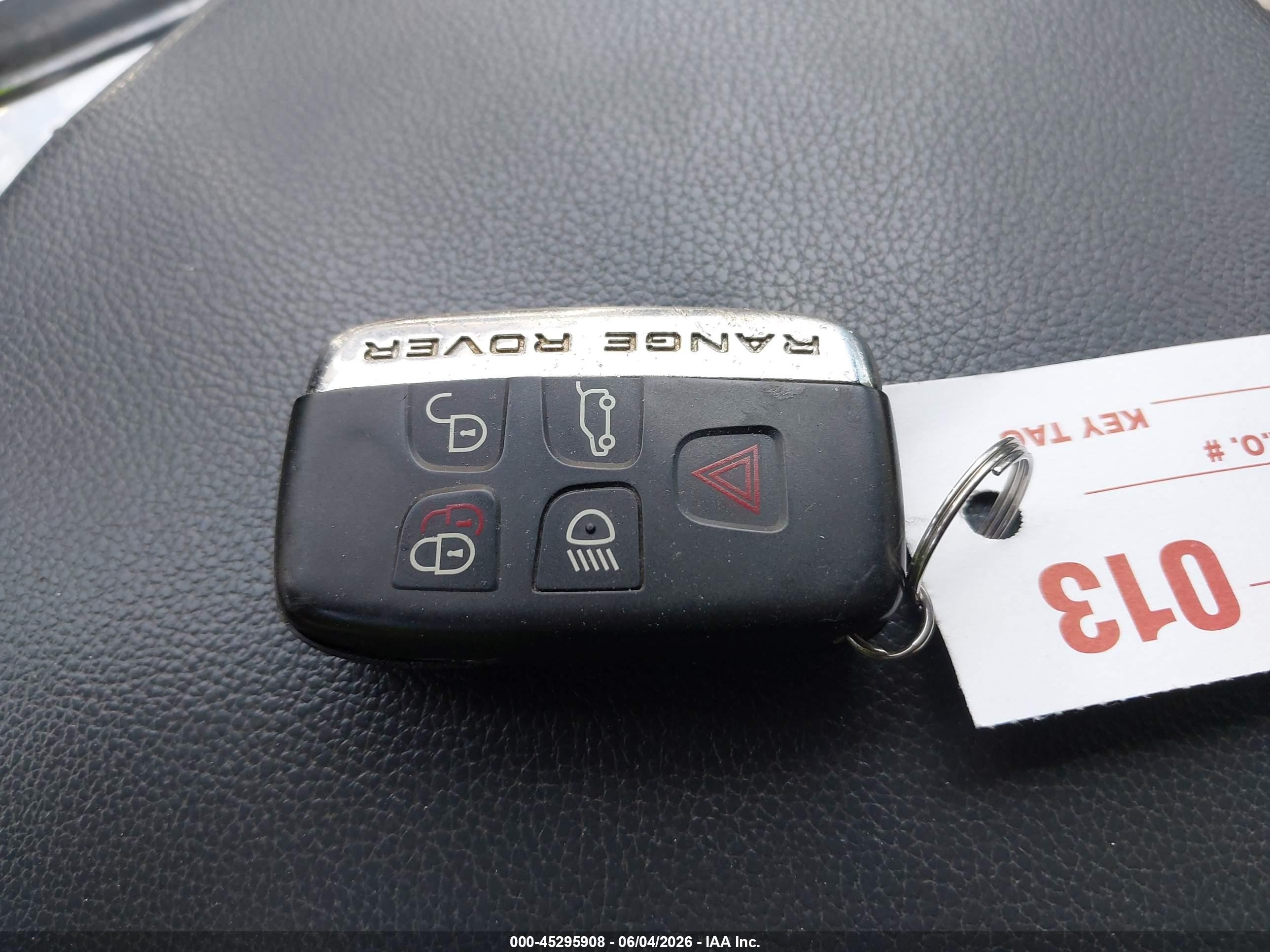 2014 Land Rover Range Rover Sport 3.0l V6 Supercharged Hse/3.0l V6 Supercharged Se Белый vin: SALWG2WF0EA393702