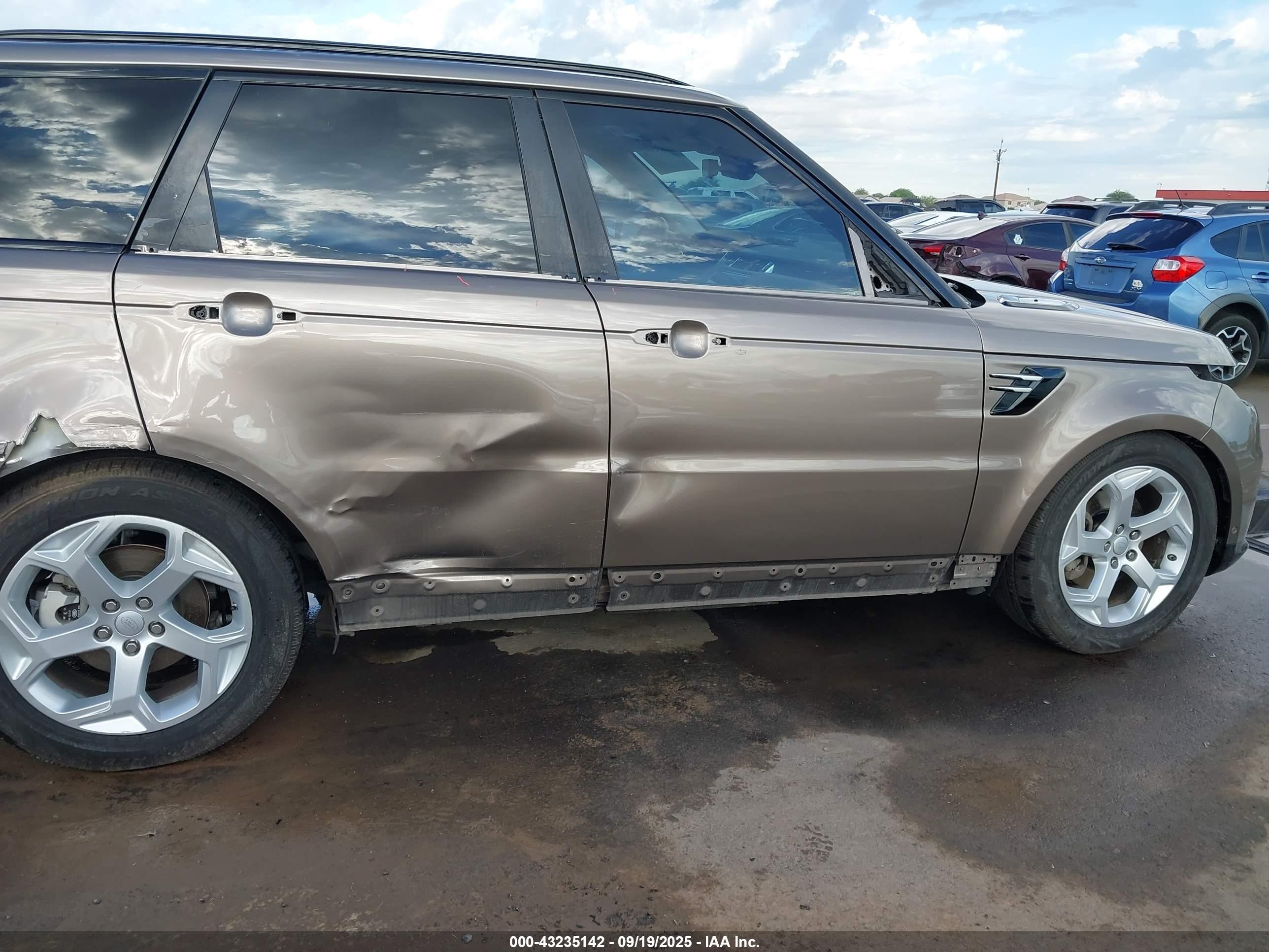 2018 Land Rover Range Rover Sport Hse Td6 Brown vin: SALWR2RK5JA409471