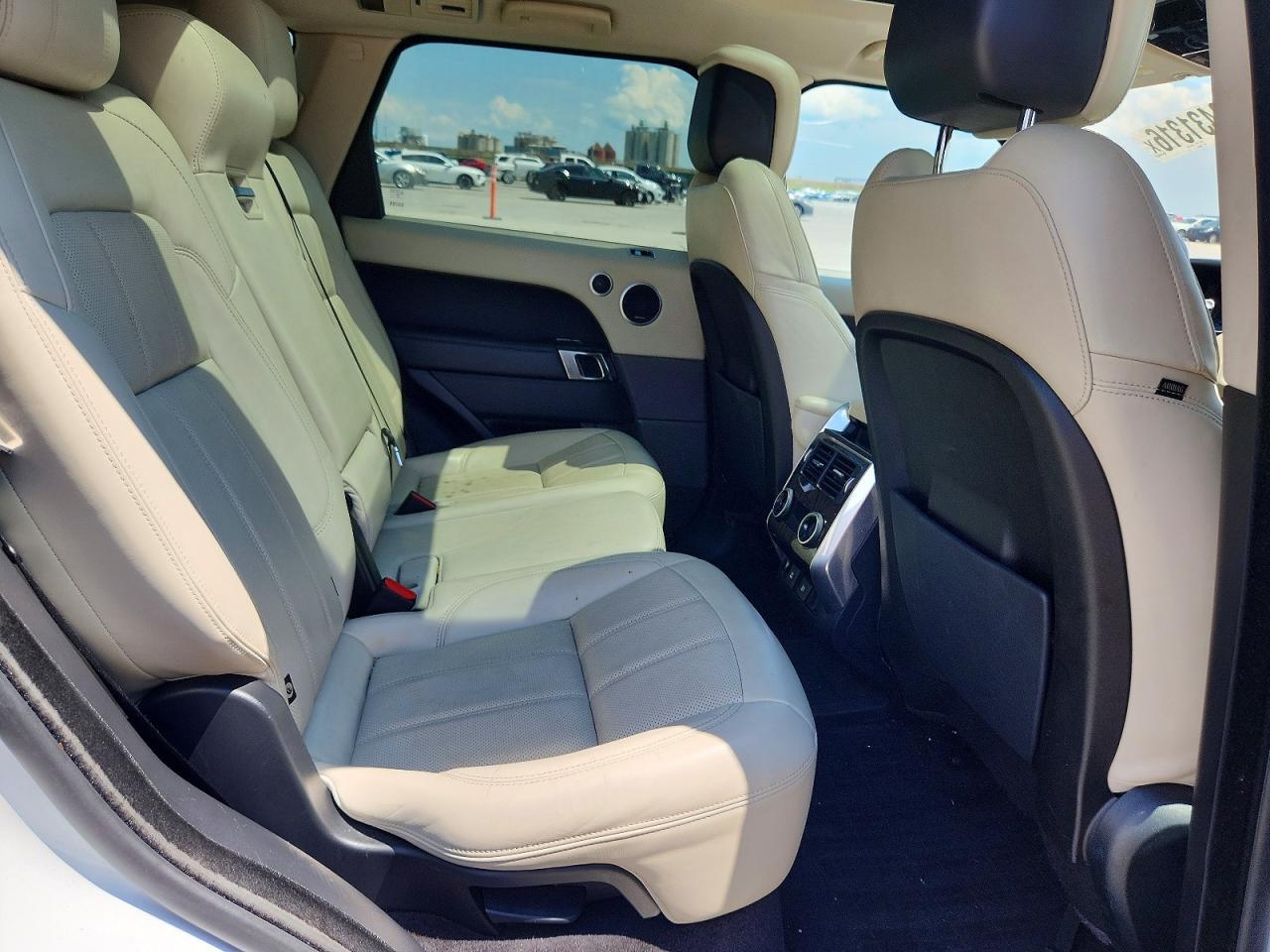 2018 Land Rover Range Rover Sport Hse White vin: SALWR2RV0JA196925