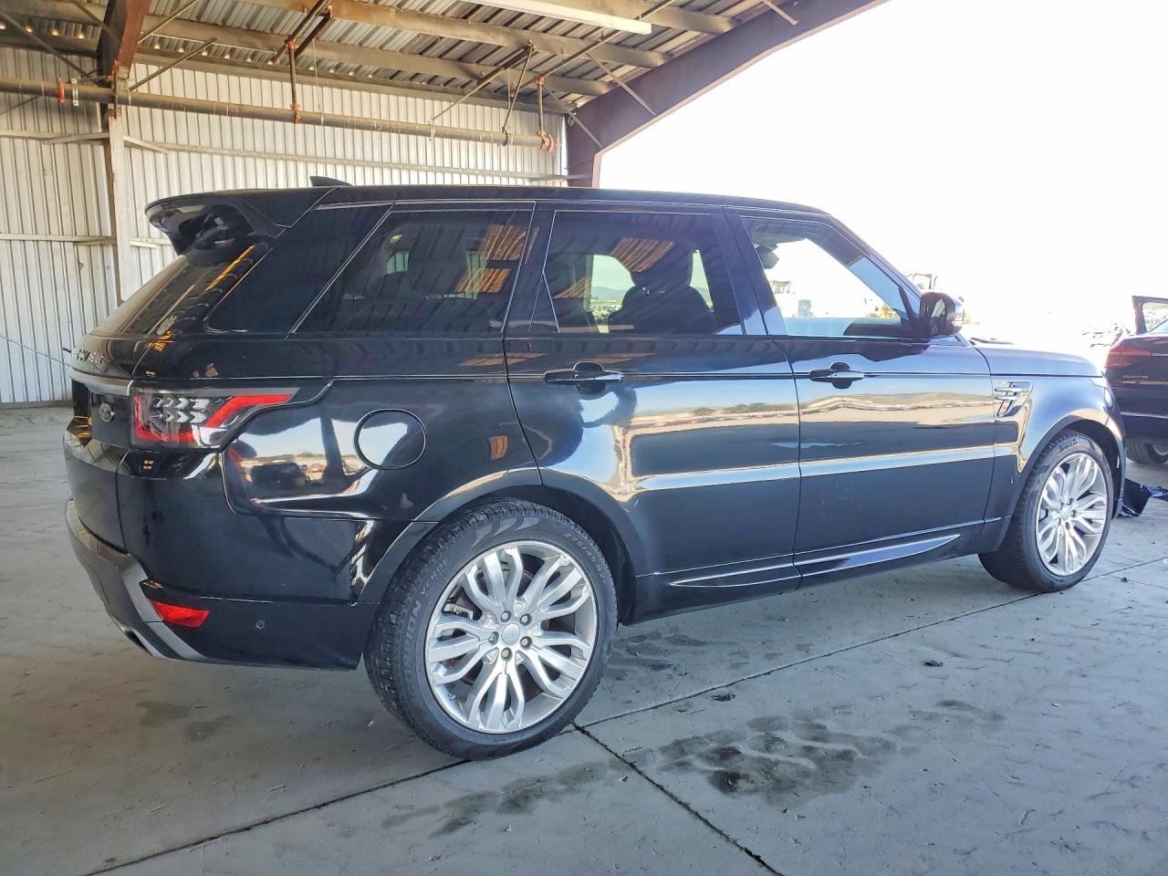 2018 Land Rover Range Rover Sport Hse Black vin: SALWR2RVXJA810007