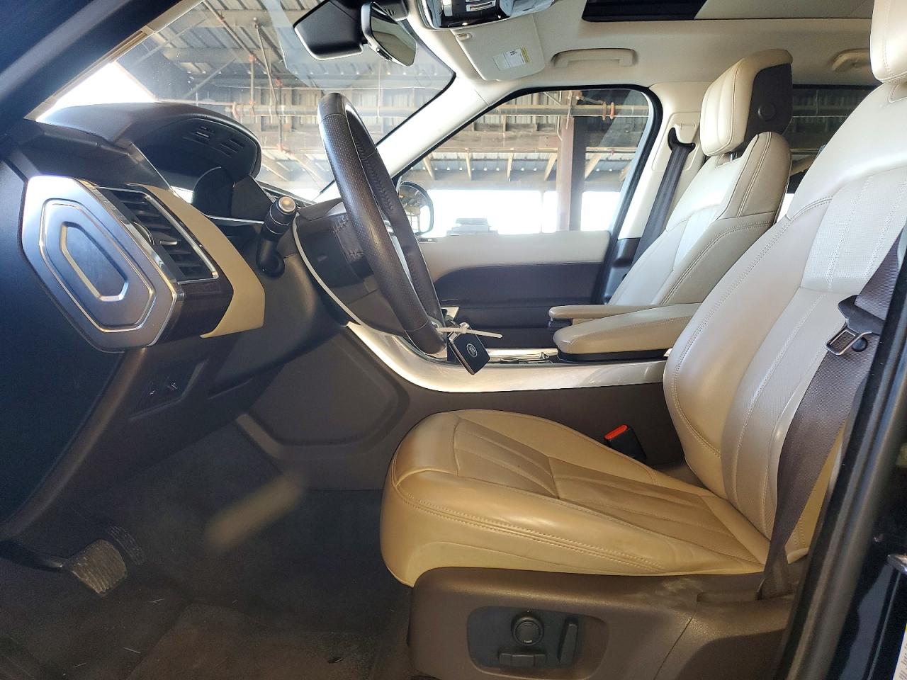 2018 Land Rover Range Rover Sport Hse Black vin: SALWR2RVXJA810007