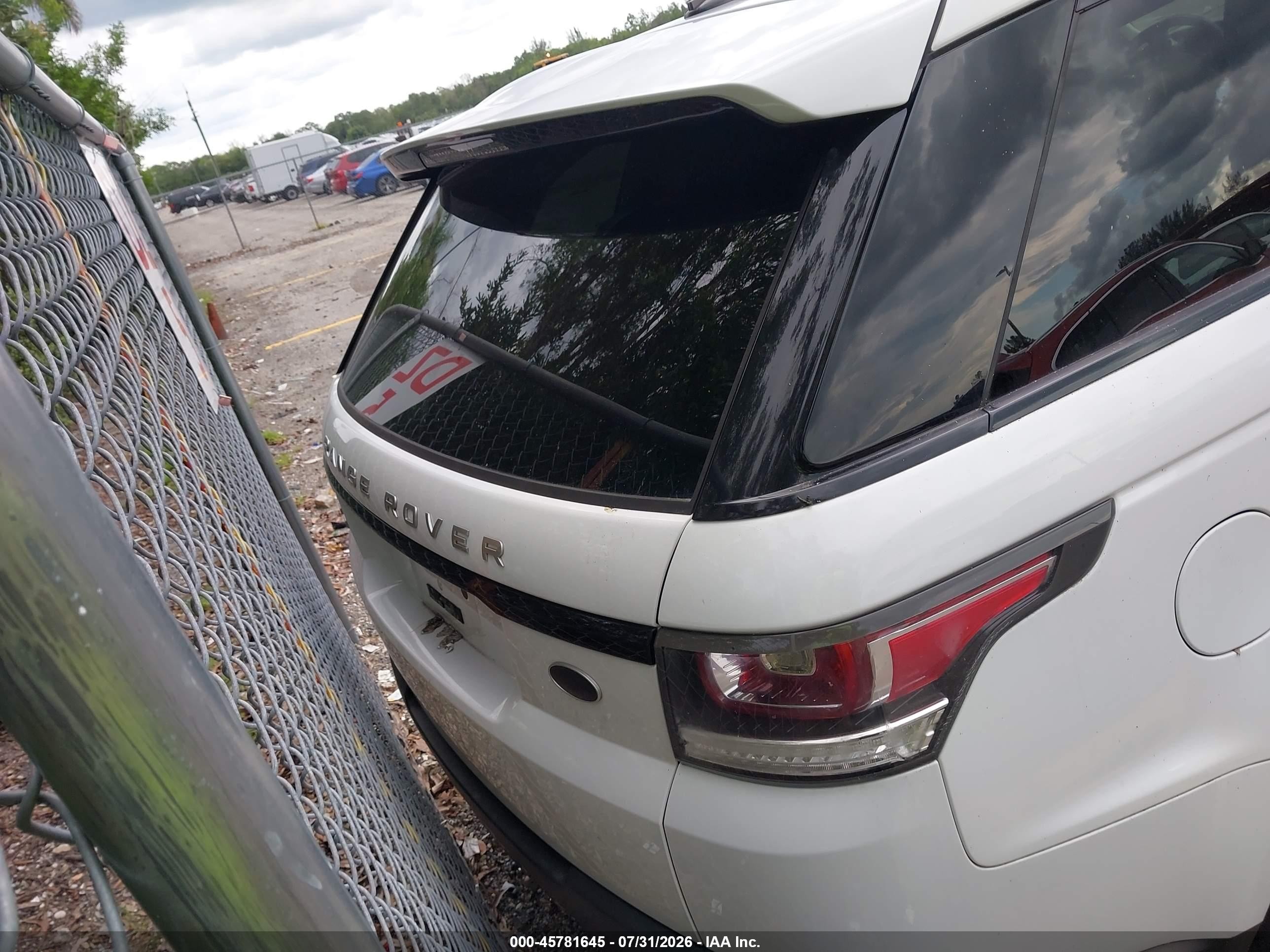 2014 Land Rover Range Rover Sport 5.0l V8 Supercharged White vin: SALWR2TF1EA386398
