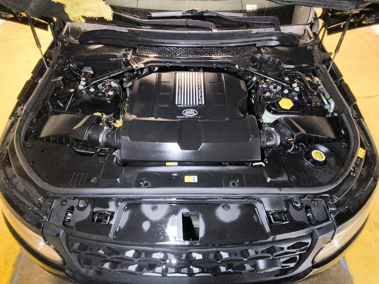 2015 Land Rover Range Rover Sport Sc Black vin: SALWR2TF4FA527482 Damage: Windshield Wipers, Broken, Replacement Required