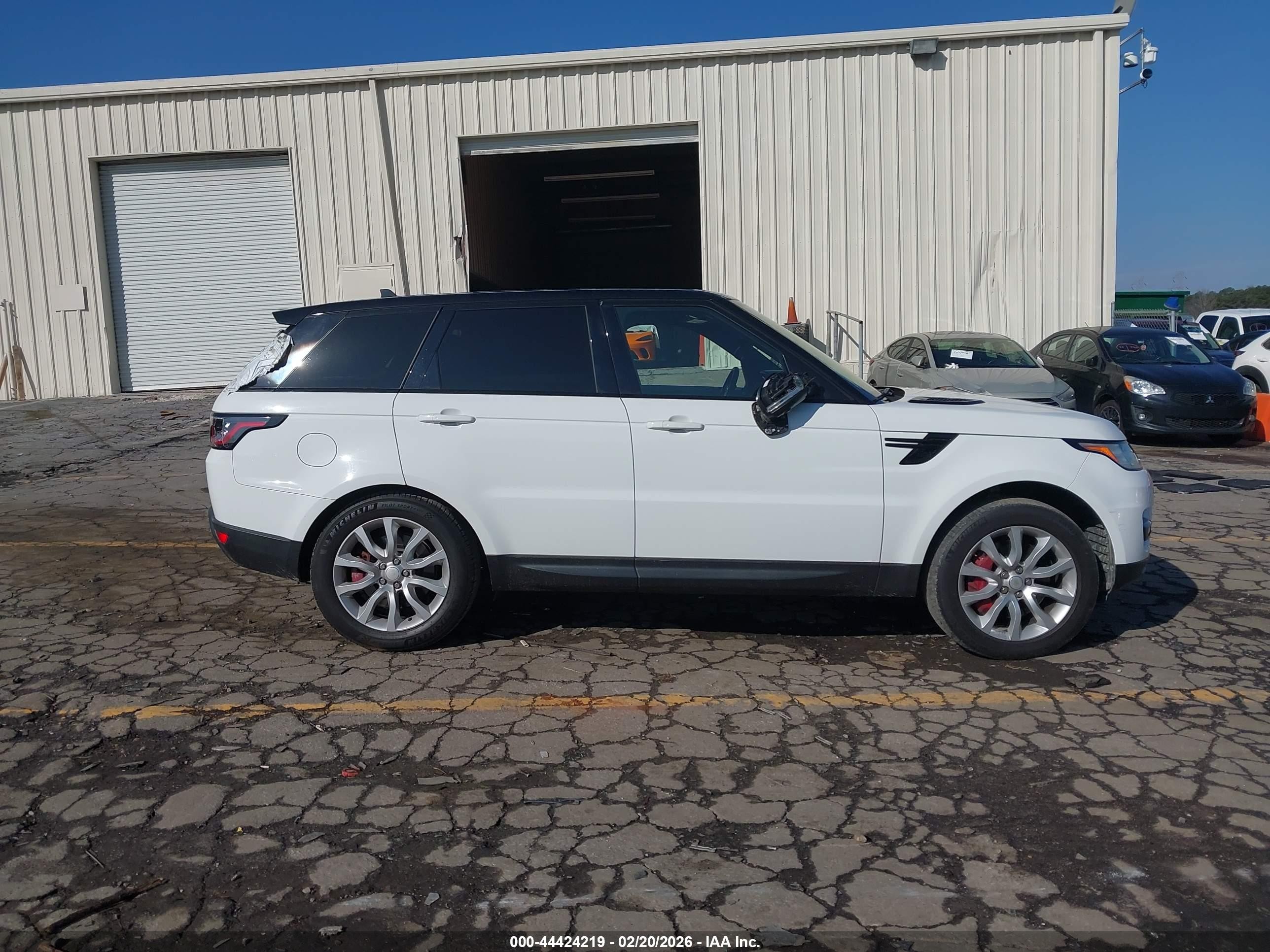 2015 Land Rover Range Rover Sport 5.0l V8 Supercharged White vin: SALWR2TF6FA517939