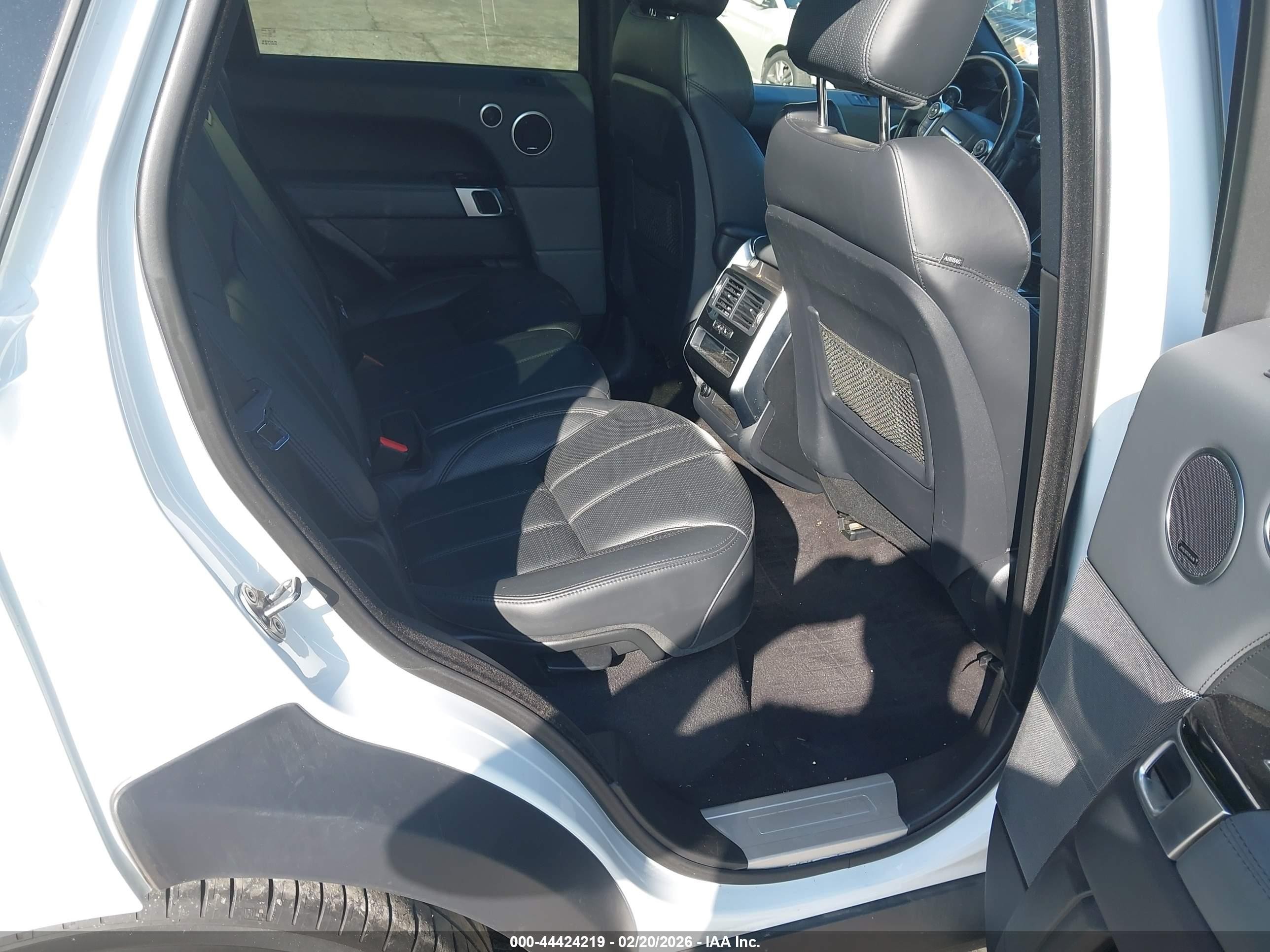 2015 Land Rover Range Rover Sport 5.0l V8 Supercharged White vin: SALWR2TF6FA517939