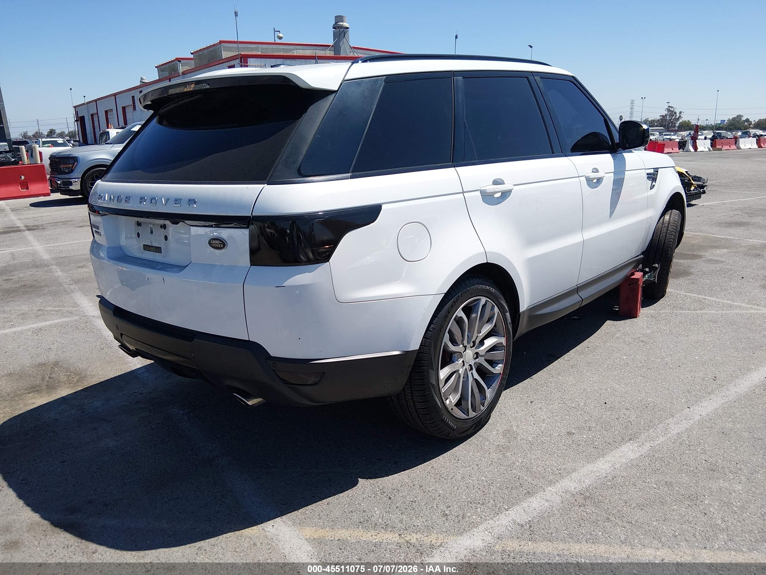 2015 Land Rover Range Rover Sport 5.0l V8 Supercharged White vin: SALWR2TFXFA612827