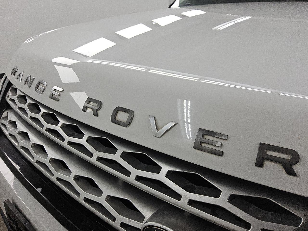 2015 Land Rover Range Rover Sport Hse White vin: SALWR2VF6FA533815 Damage: Hood, Chipped, 7