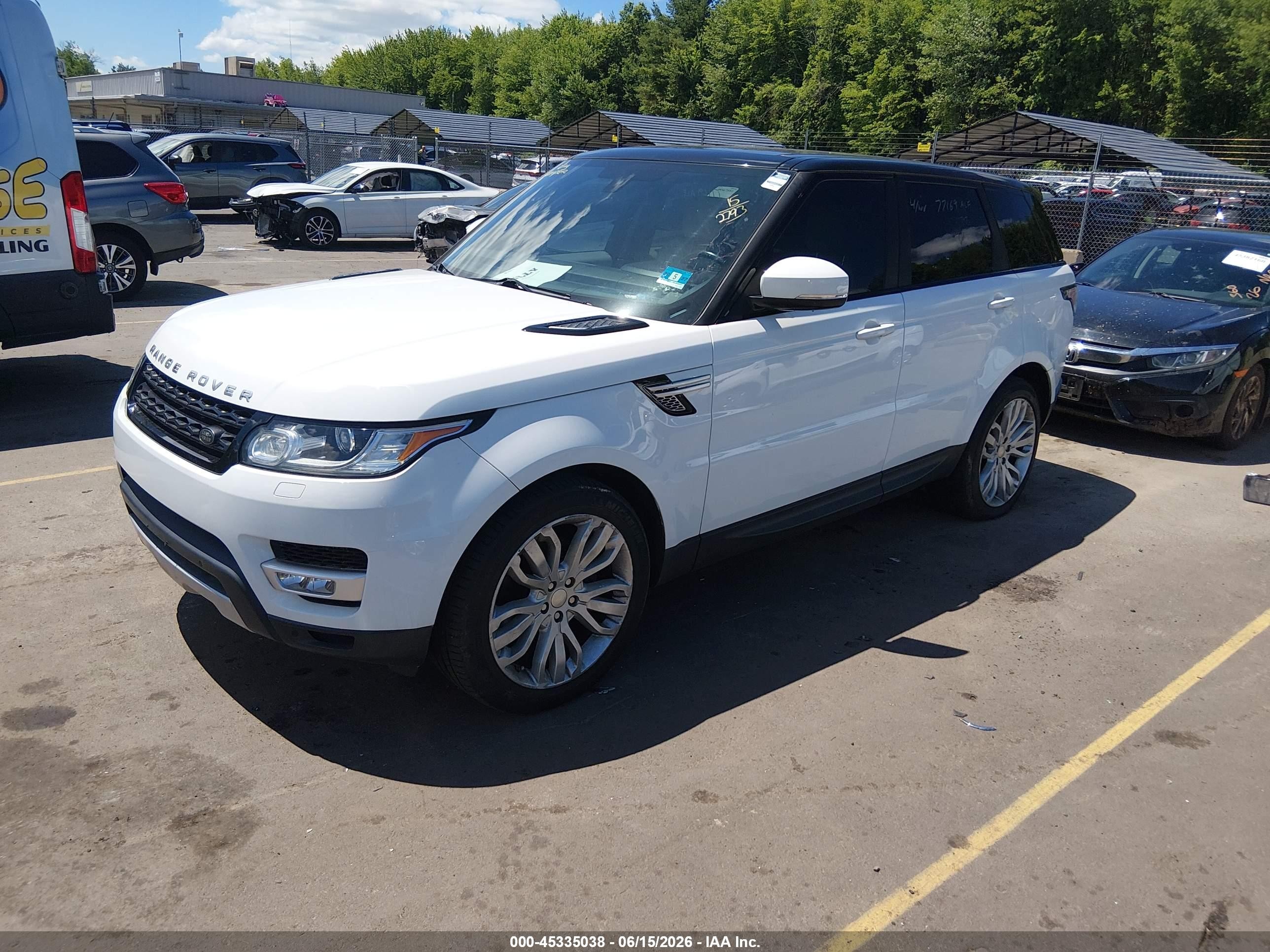 2015 Land Rover Range Rover Sport 3.0l V6 Supercharged Hse Белый vin: SALWR2VF9FA505765