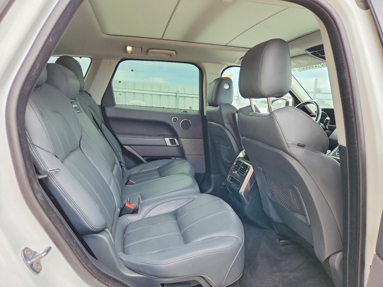 2015 Land Rover Range Rove White vin: SALWR2VF9FA625744