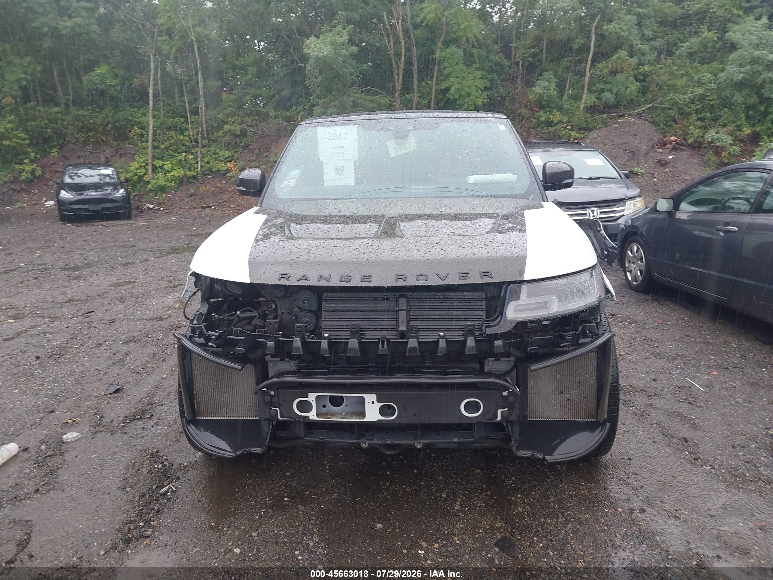 2022 Land Rover Range Rover Sport Svr/svr Carbon Edition White vin: SALWZ2RE3NA235934
