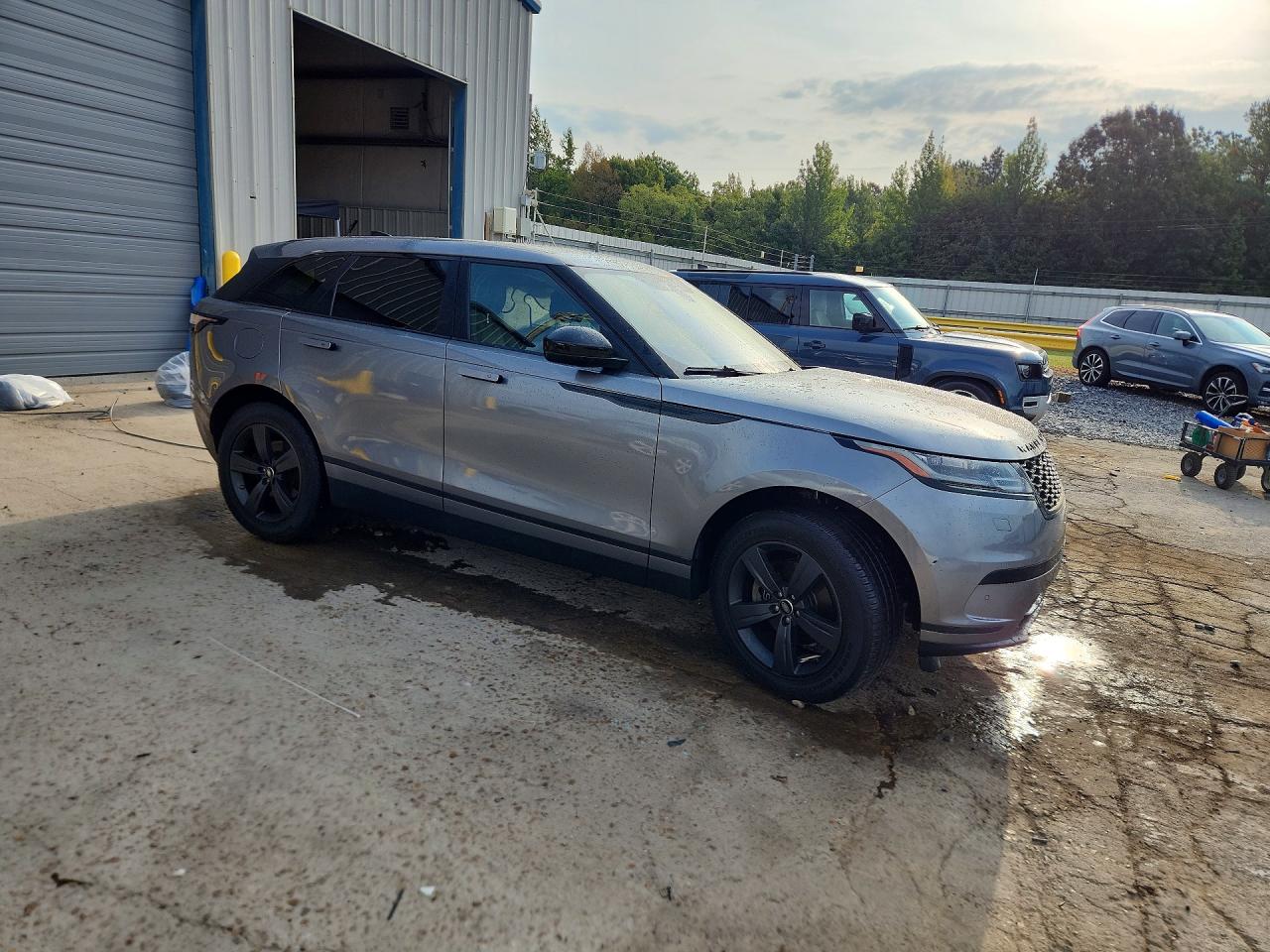 2020 Land Rover Range Rover Velar S Gray vin: SALYB2EX1LA242236