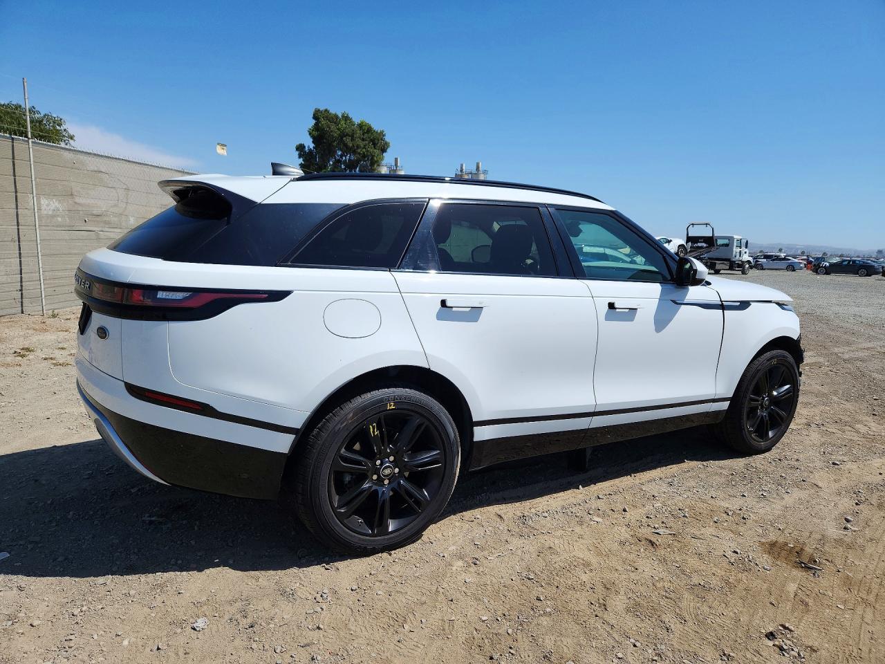 2020 Land Rover Range Rover Velar S White vin: SALYB2EX1LA268139