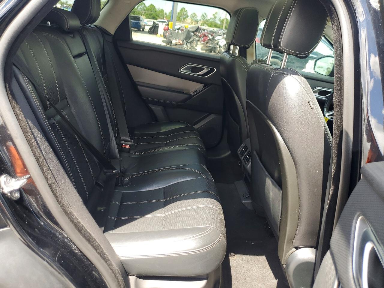 2020 Land Rover Range Rover Velar S Черный vin: SALYB2EX6LA250204