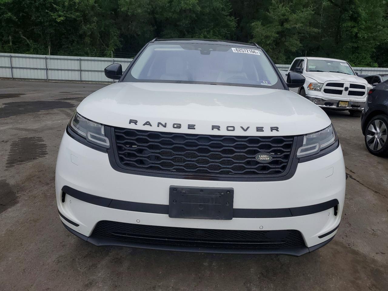2020 Land Rover Range Rover Velar S Белый vin: SALYB2EX7LA239485
